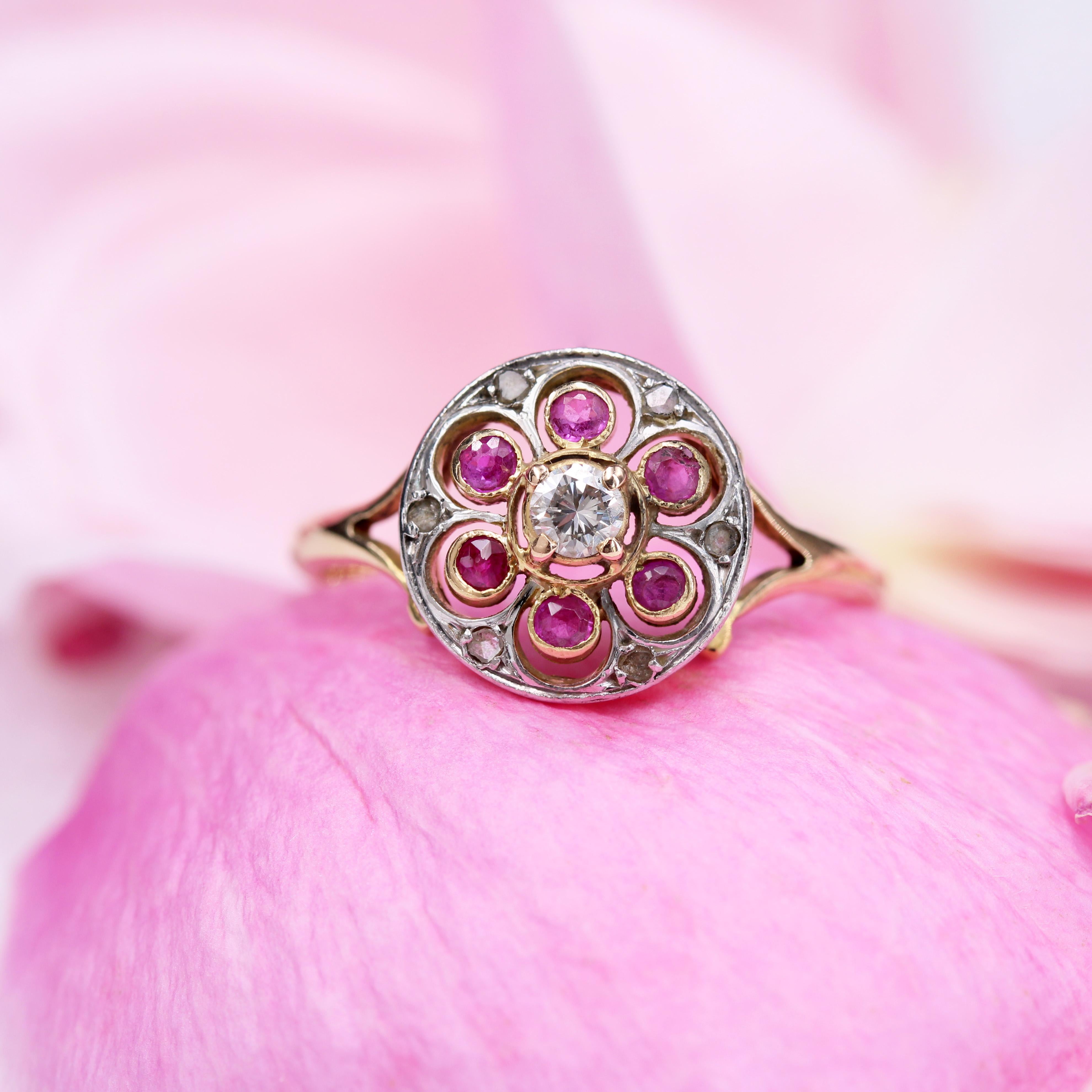 Belle Époque 20th Century Rubies Diamonds 18 Karat Yellow Gold Platinum Round Ring For Sale