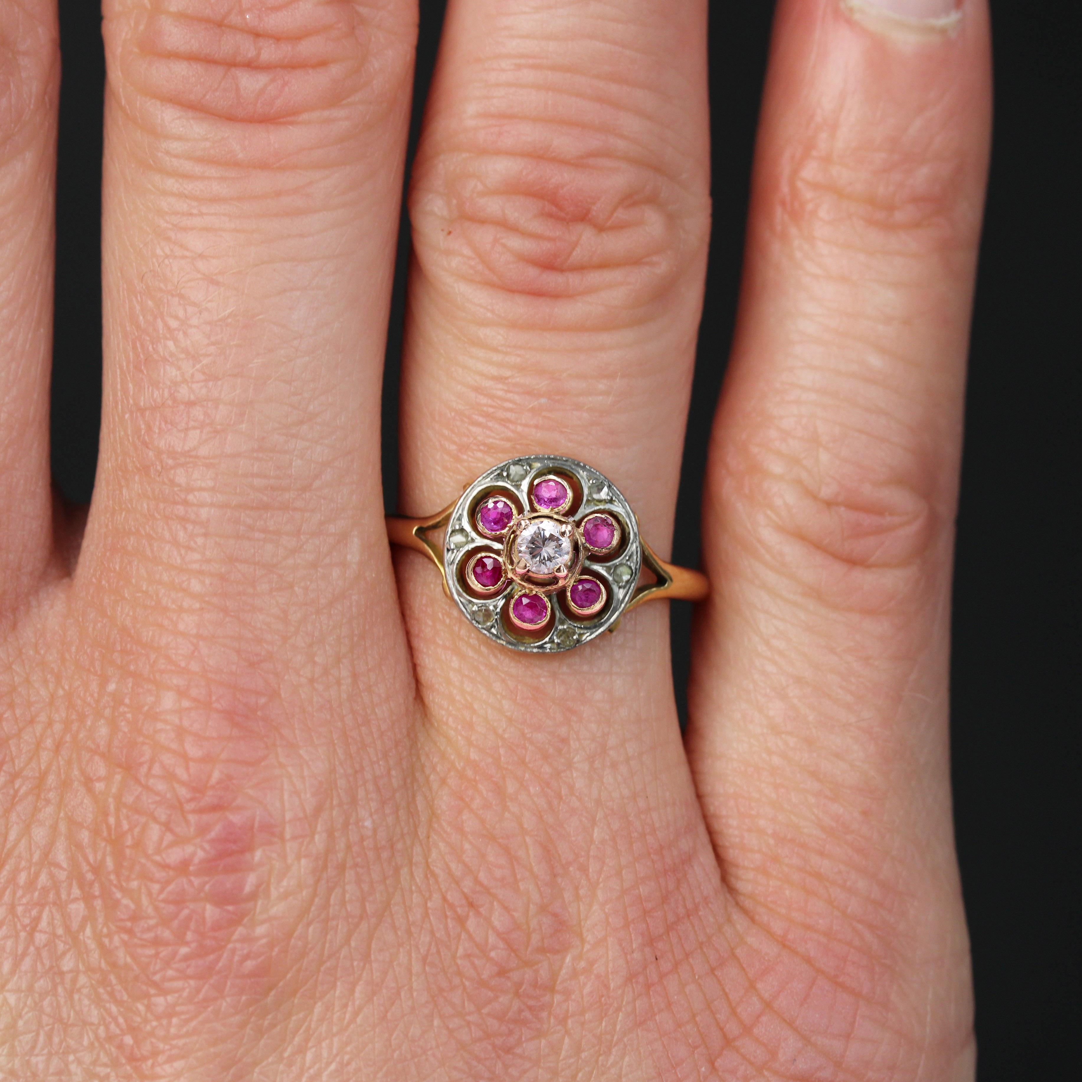 Women's 20th Century Rubies Diamonds 18 Karat Yellow Gold Platinum Round Ring For Sale