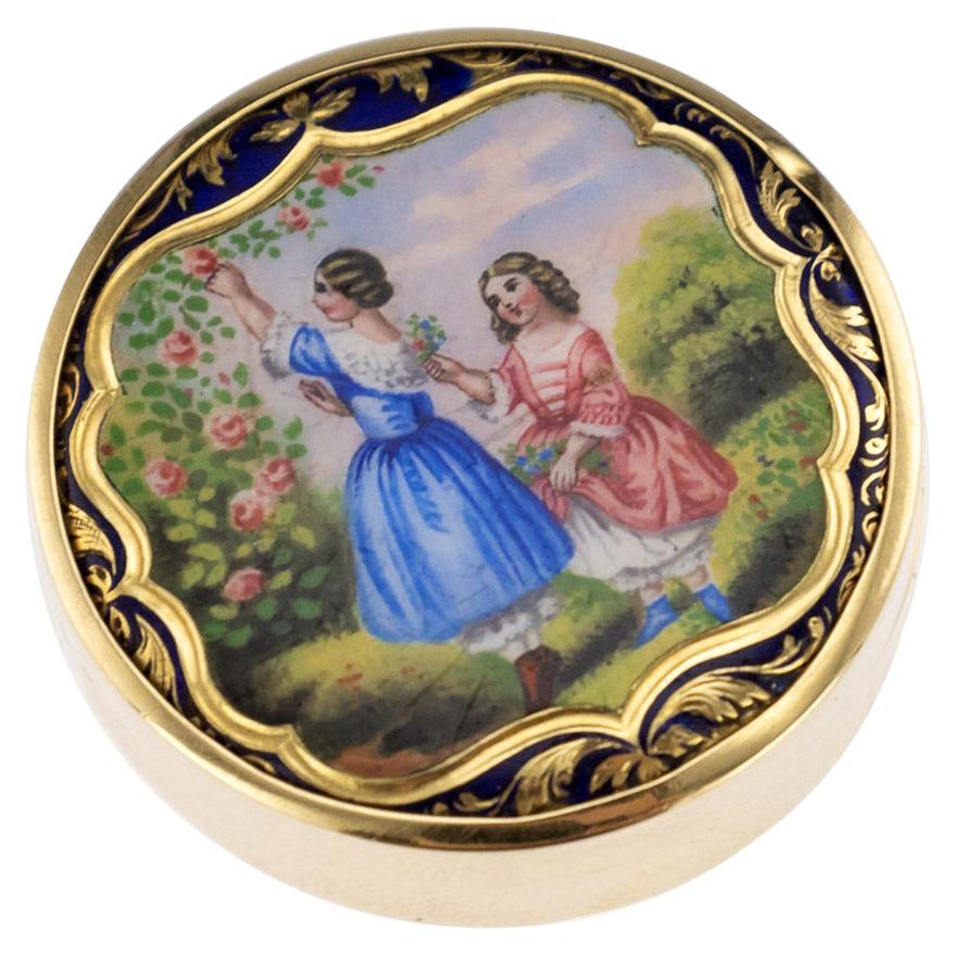20th Century Russian 14-Karat Gold and Enamel Pill Box, Moscow, circa 1900 For Sale