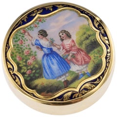 20th Century Russian 14-Karat Gold and Enamel Pill Box, Moscow, circa 1900