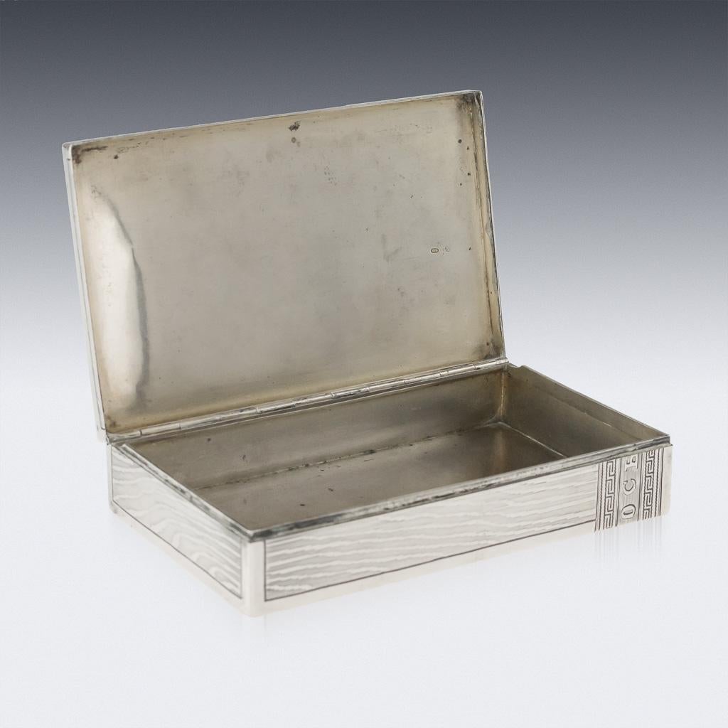 Russische Trompe-l'oeil-Zigarrenbox aus Silber des 20. Jahrhunderts, Ovchinnikov (Frühes 20. Jahrhundert) im Angebot
