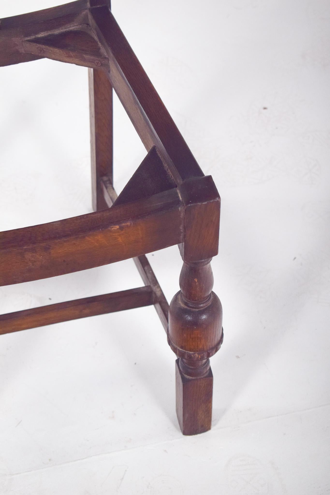 Mid-Century moderno Sedia olandese rustica del XX secolo senza seduta in vendita
