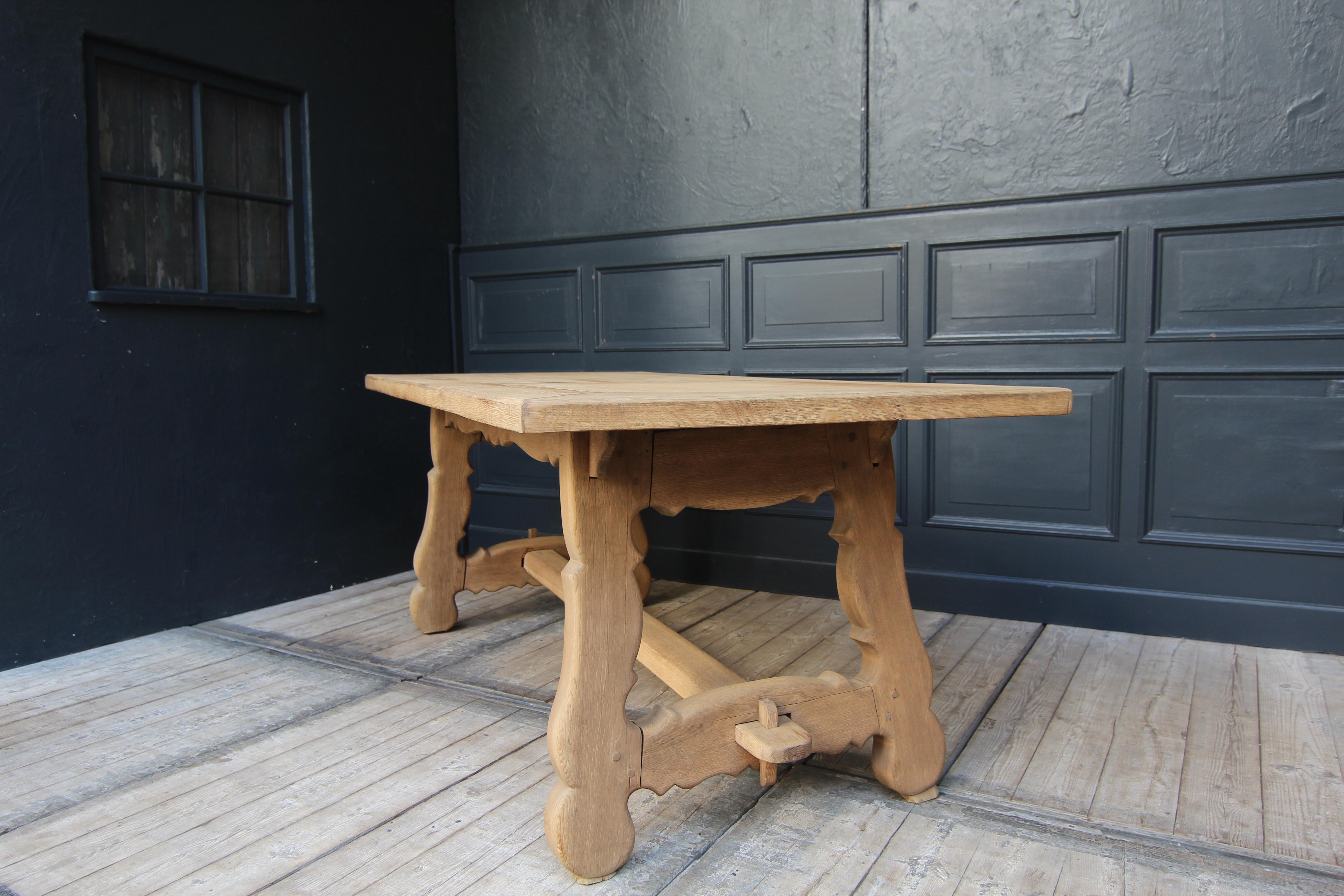 20th Century Rustic Stripped Oak Table For Sale 12