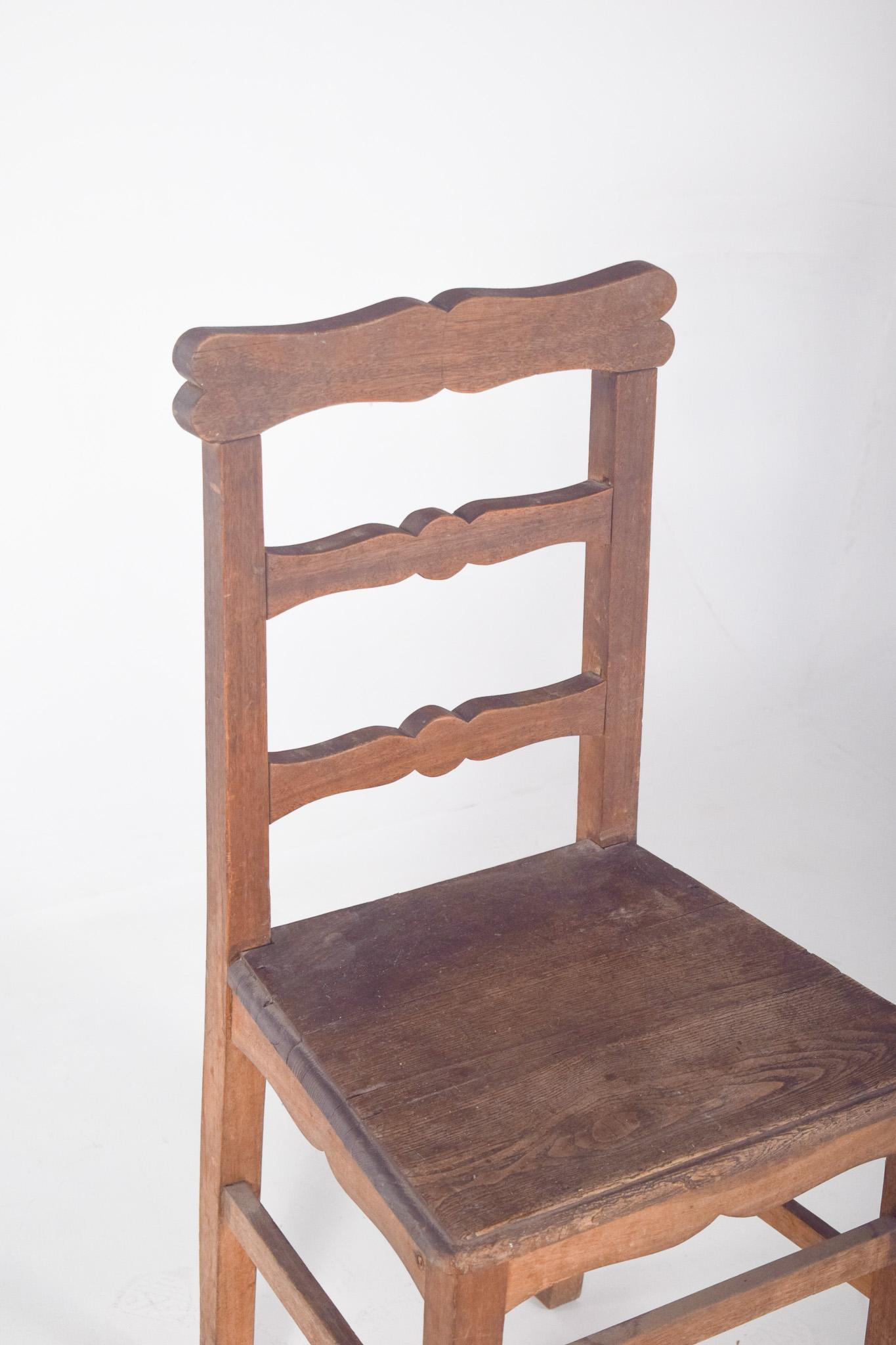 Mid-Century moderno Sedia rustica in legno del XX secolo in vendita