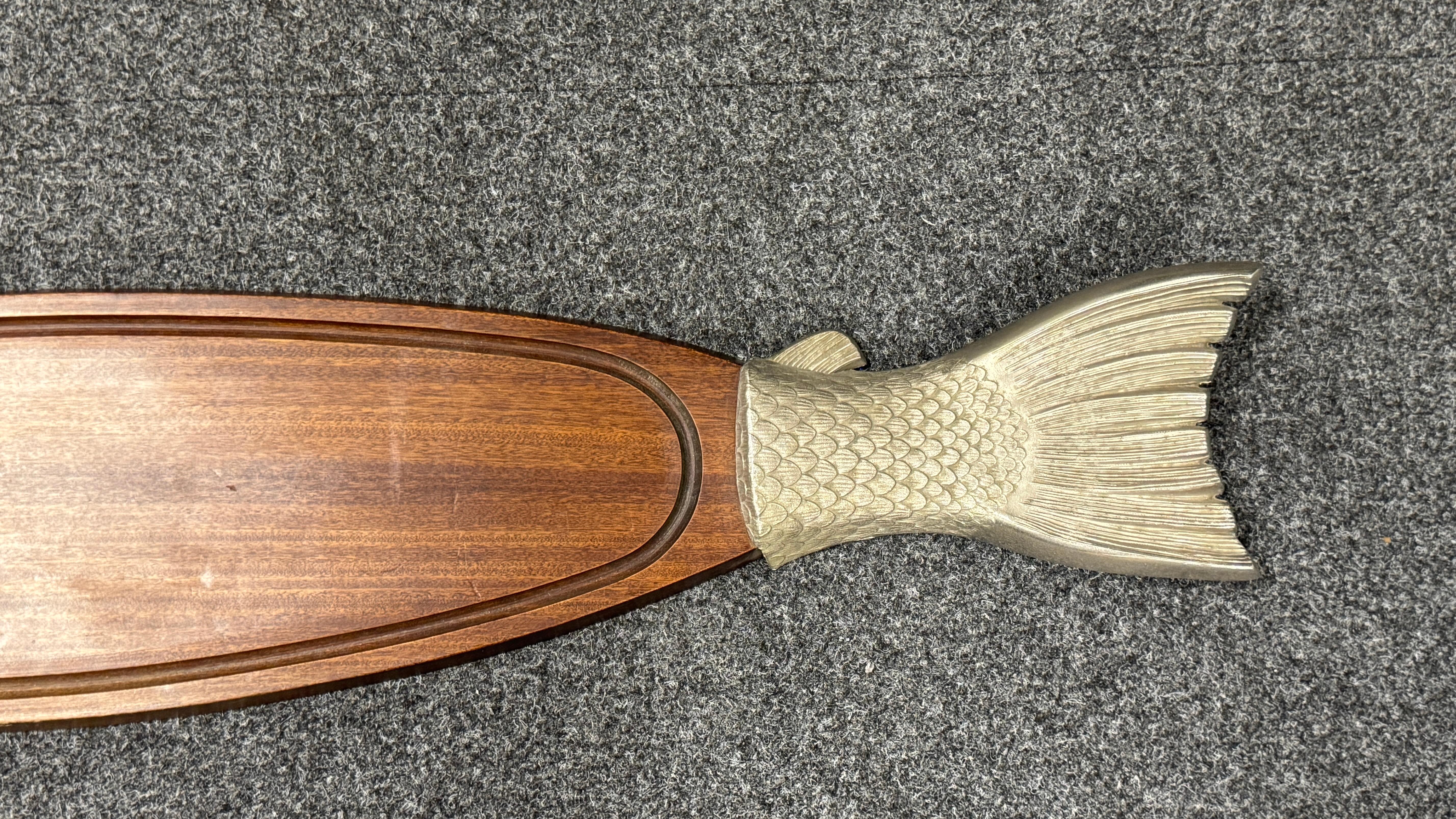 Plateau en métal chromé et Wood Wood du 20e siècle Poisson saumoné, Vintage 1970 en vente 7