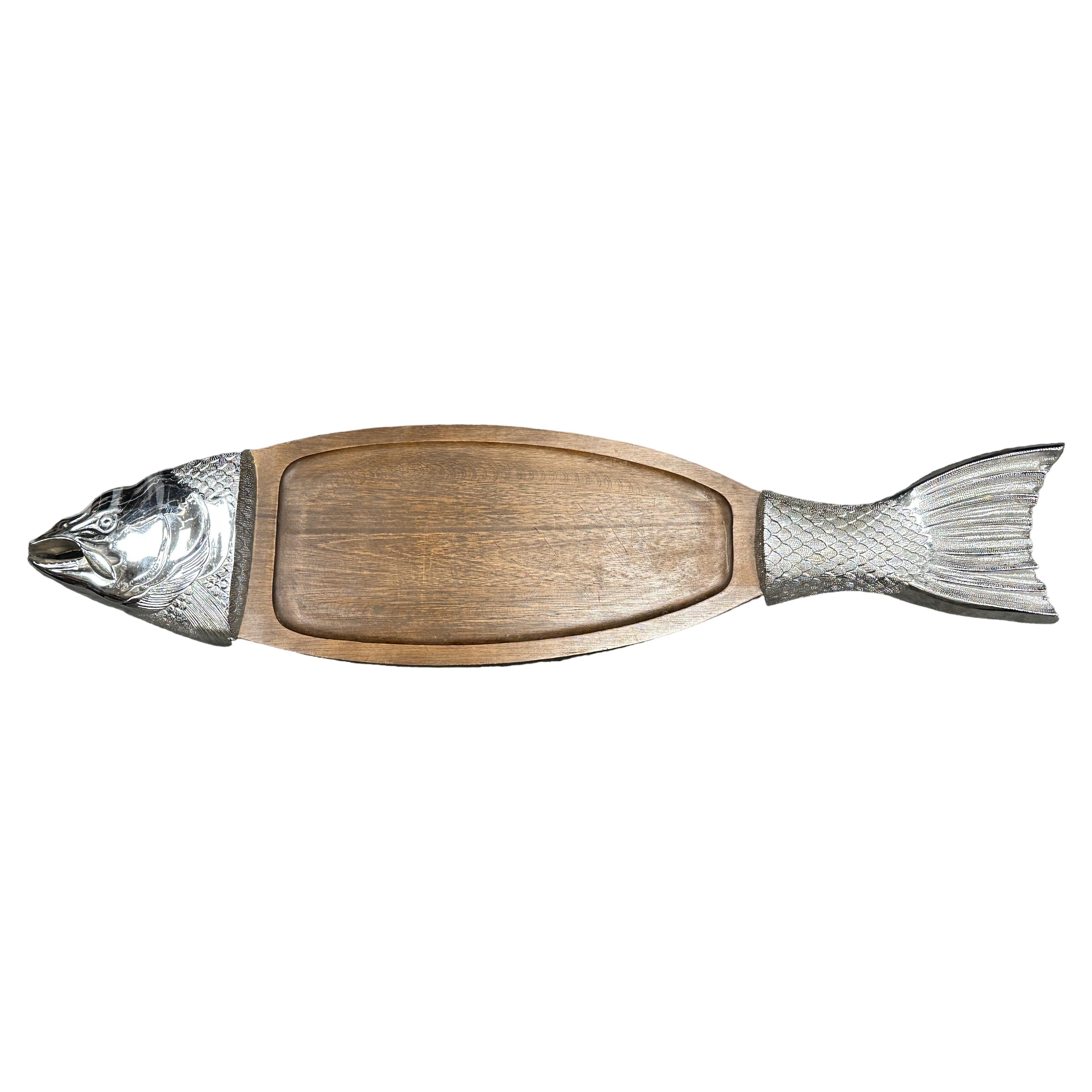 20. Jahrhundert Lachs Fisch Chrom Metall und Holz Tablett Teller Platte, Vintage 1970er im Angebot