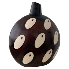 20th Century Santodio Paz Chulucanas Peru Ceramic Vase