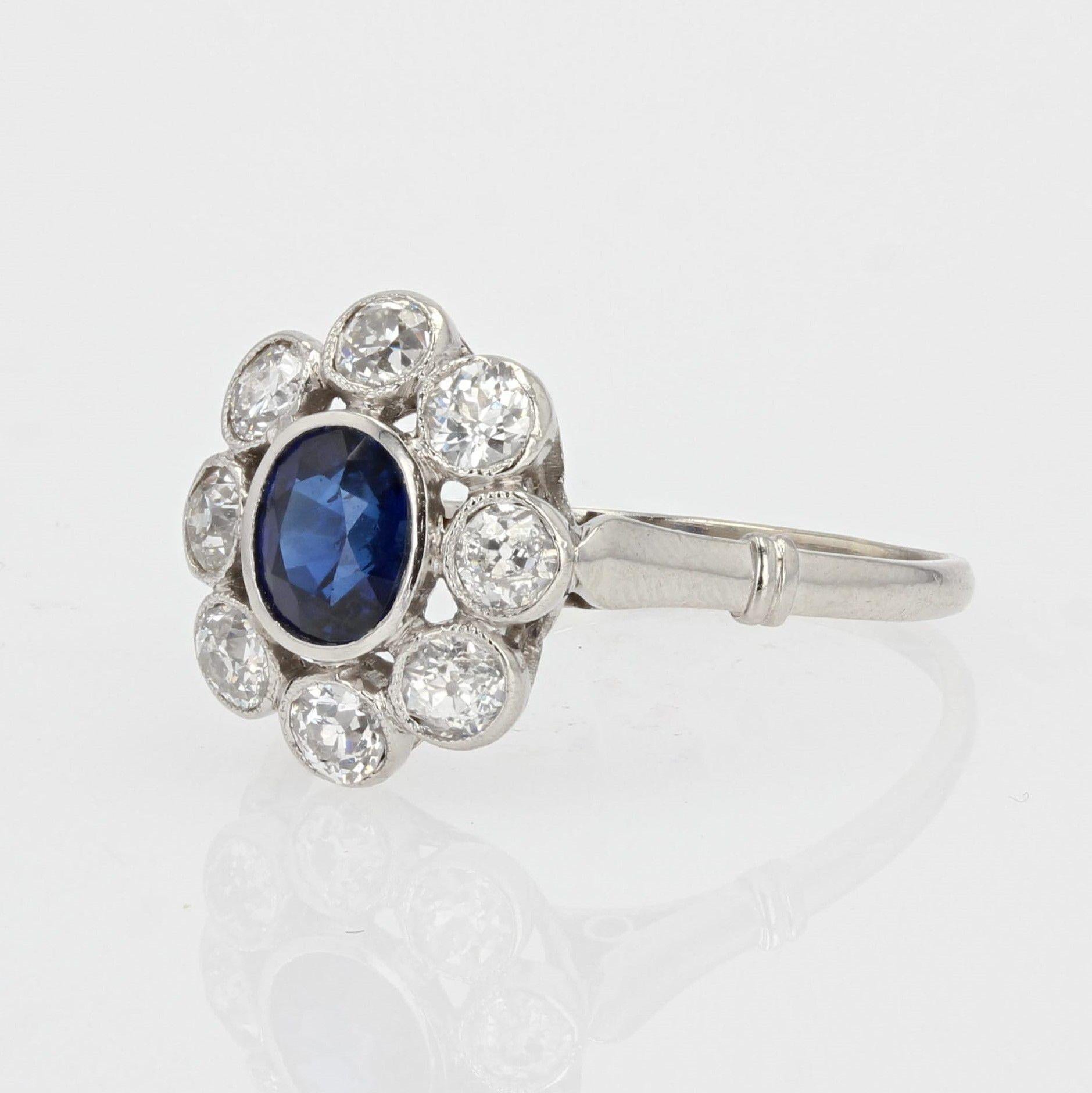 Belle Époque 20th Century Sapphire Diamonds 18 Karat White Gold Daisy Ring