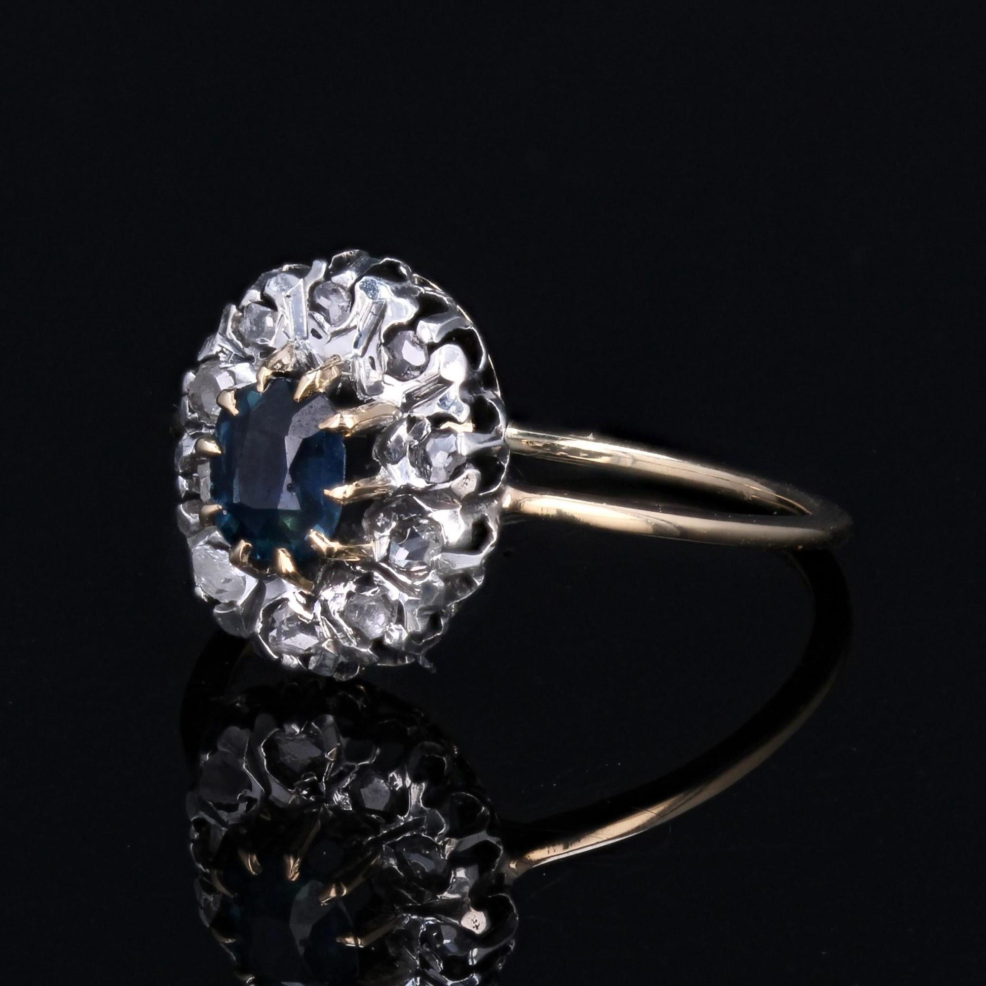 20th Century Sapphire Diamonds 18 Karat Yellow Gold Cluster Ring In Good Condition For Sale In Poitiers, FR