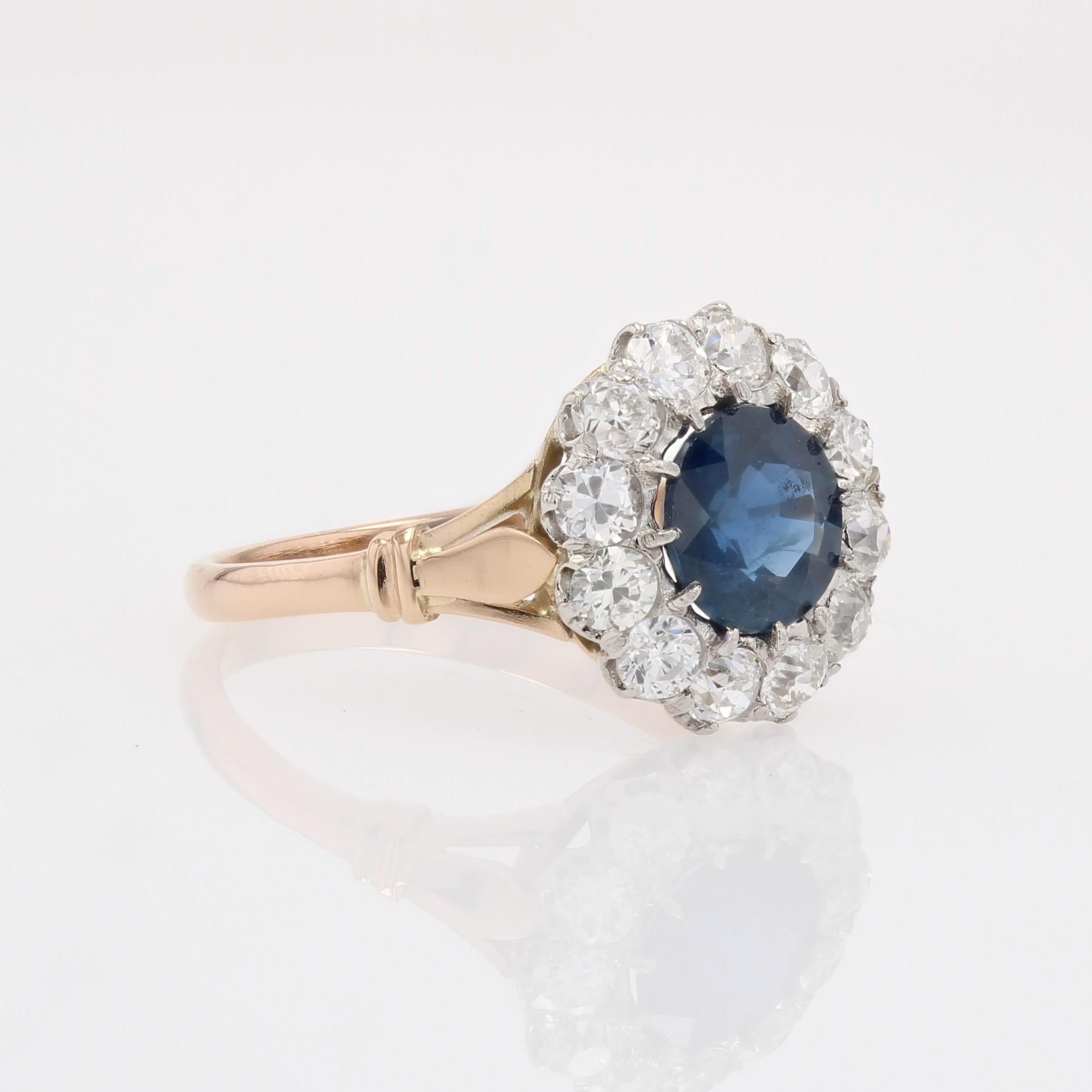 Anello a margherita in oro giallo 18 carati e platino con zaffiro e diamanti del XX secolo in vendita 5