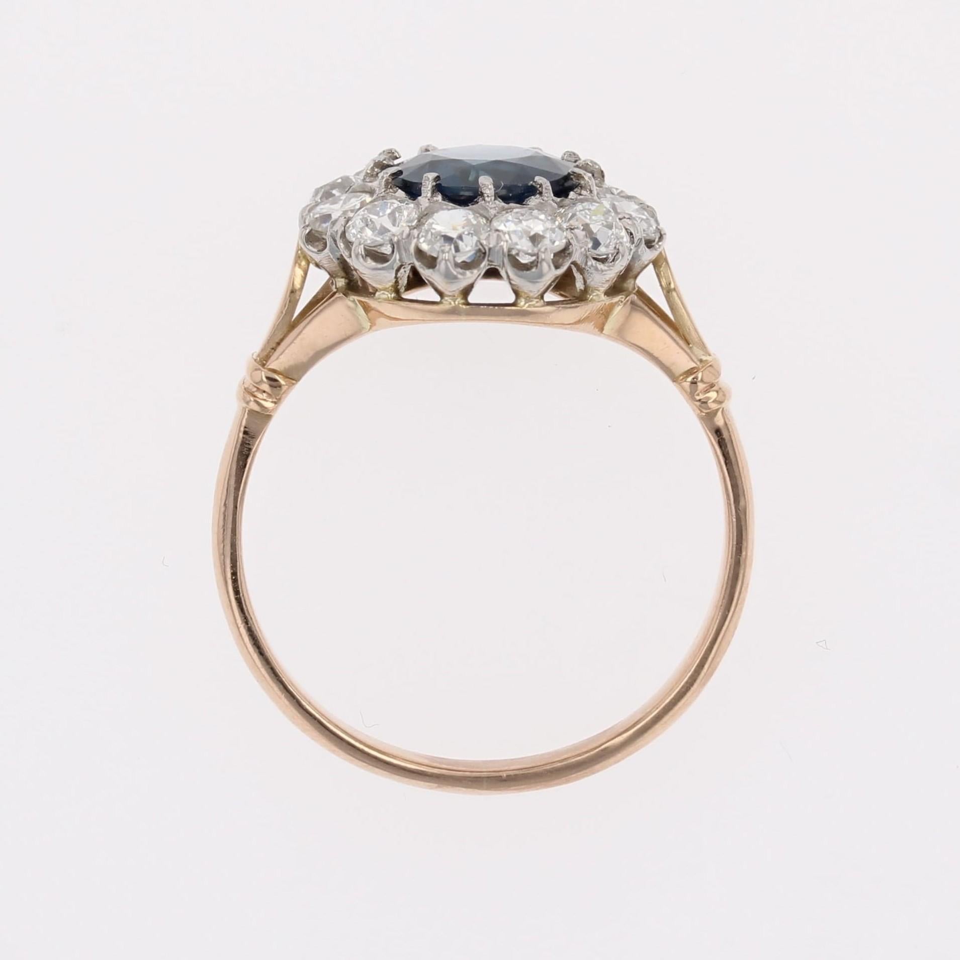 Anello a margherita in oro giallo 18 carati e platino con zaffiro e diamanti del XX secolo in vendita 10