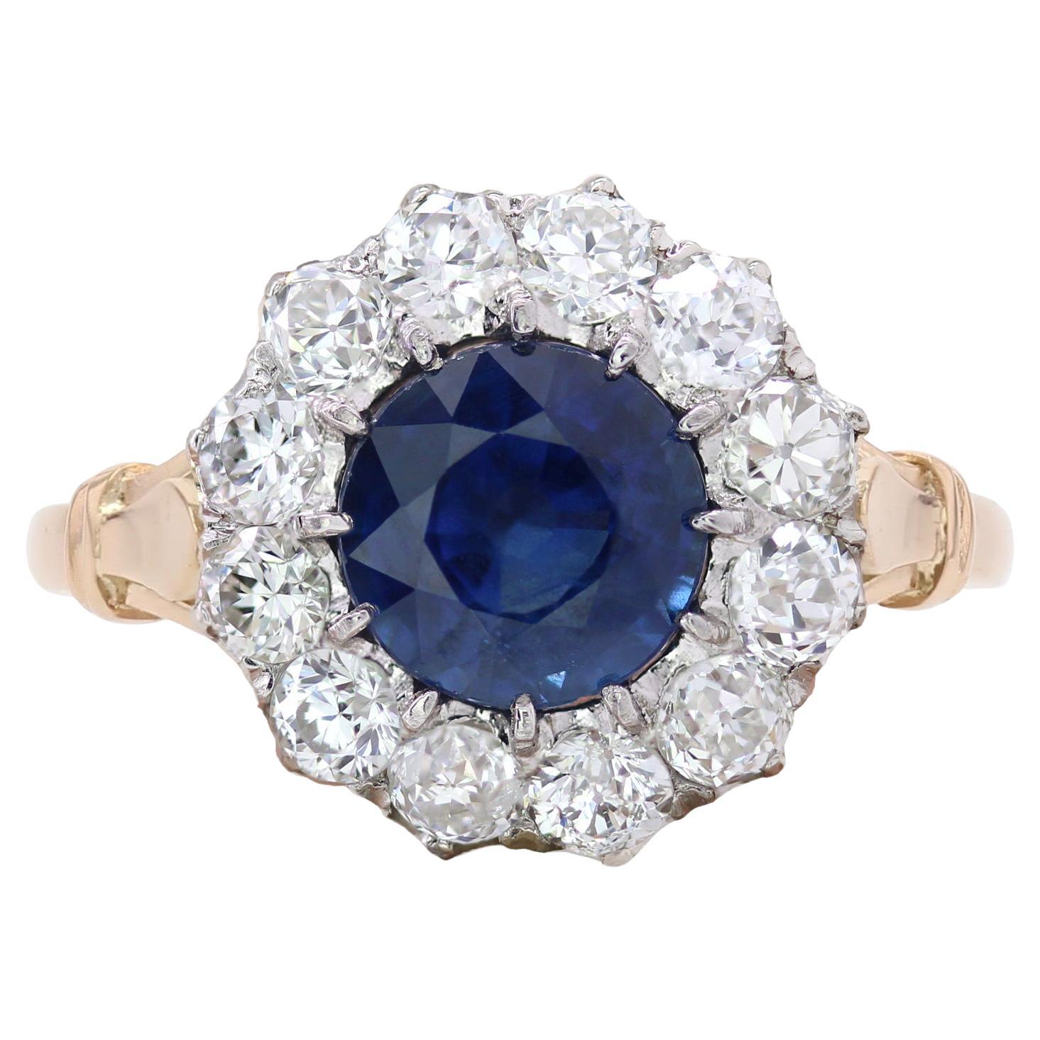 20ème siècle Bague marguerite saphir diamants or jaune 18 carats platine