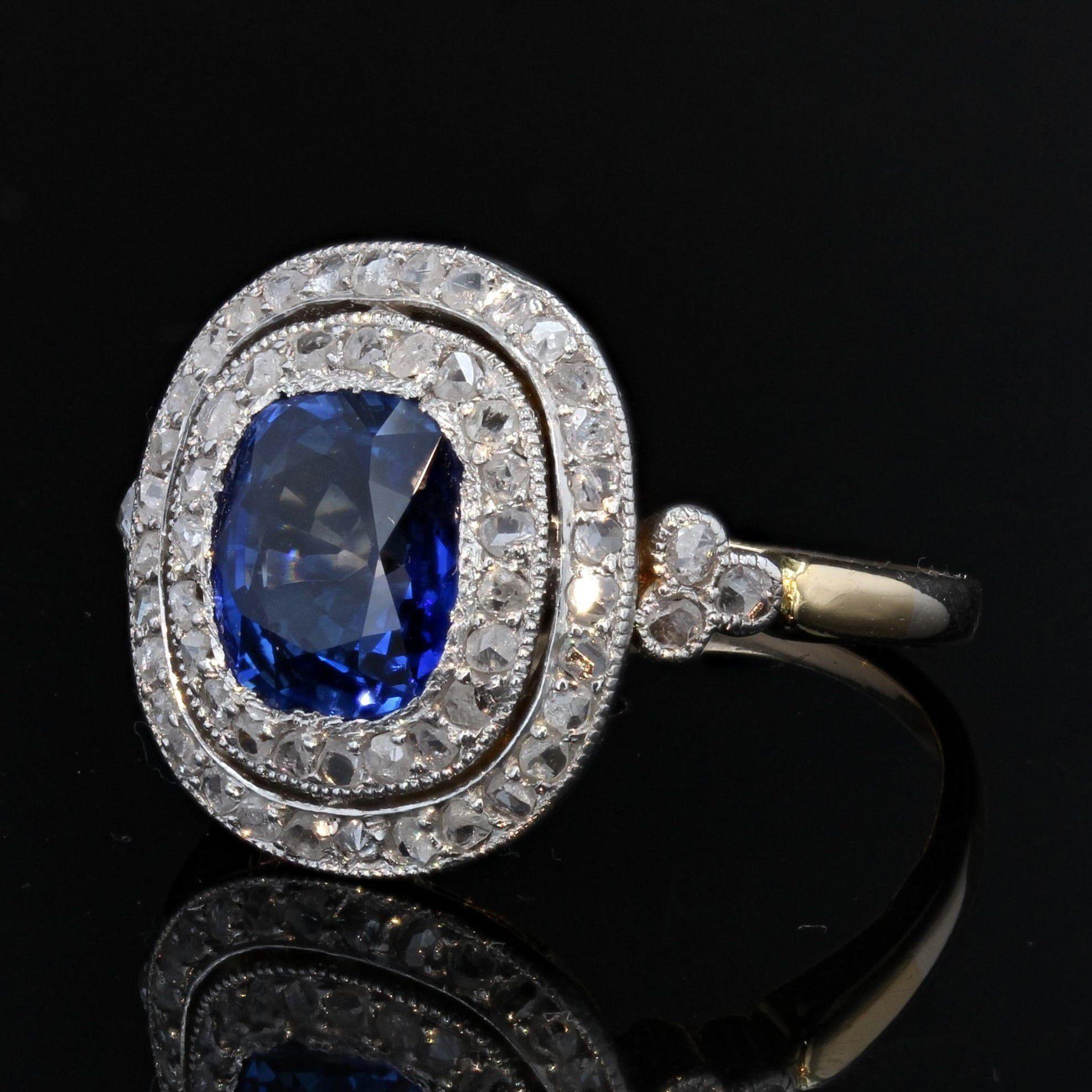 Cushion Cut 20th Century Sapphire Double Row Diamonds 18 Karat Yellow Gold Ring For Sale