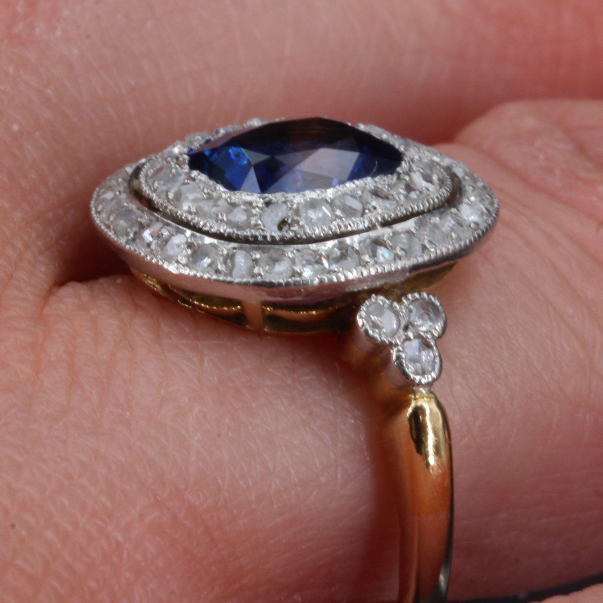 20th Century Sapphire Double Row Diamonds 18 Karat Yellow Gold Ring For Sale 3