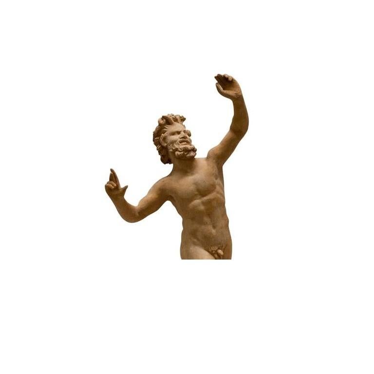 20. Jahrhundert Tanzender Satyr aus Terrakotta-Ton, italienisches Dekor (Italienisch) im Angebot