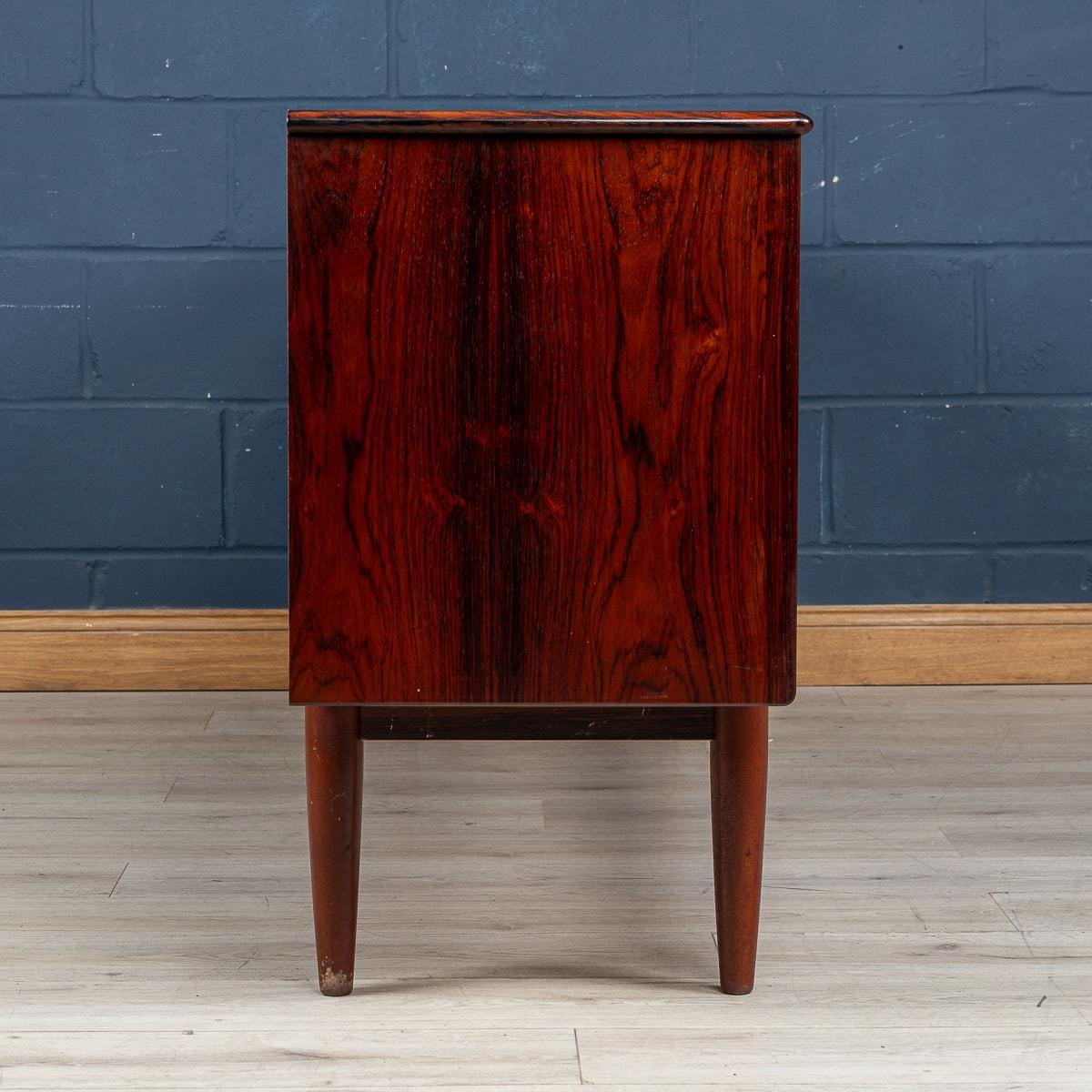 Mid-20th Century 20th Century Scandinavian Rosewood Sideboard By Troeds Of Bjarnum, Sweden c.1960 For Sale