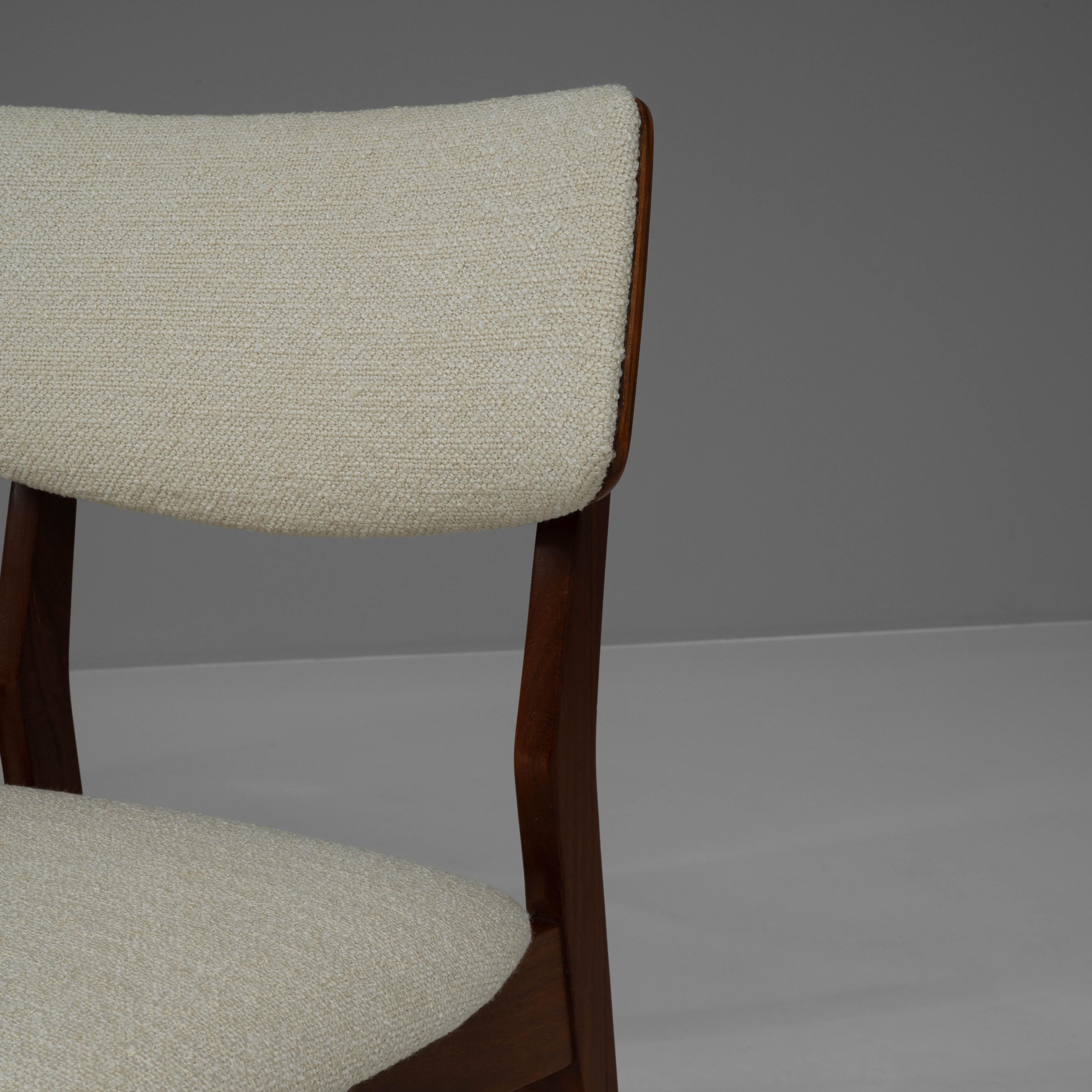 20th Century Scandinavian Upholstered Dining Chairs, Set of 4 For Sale 7