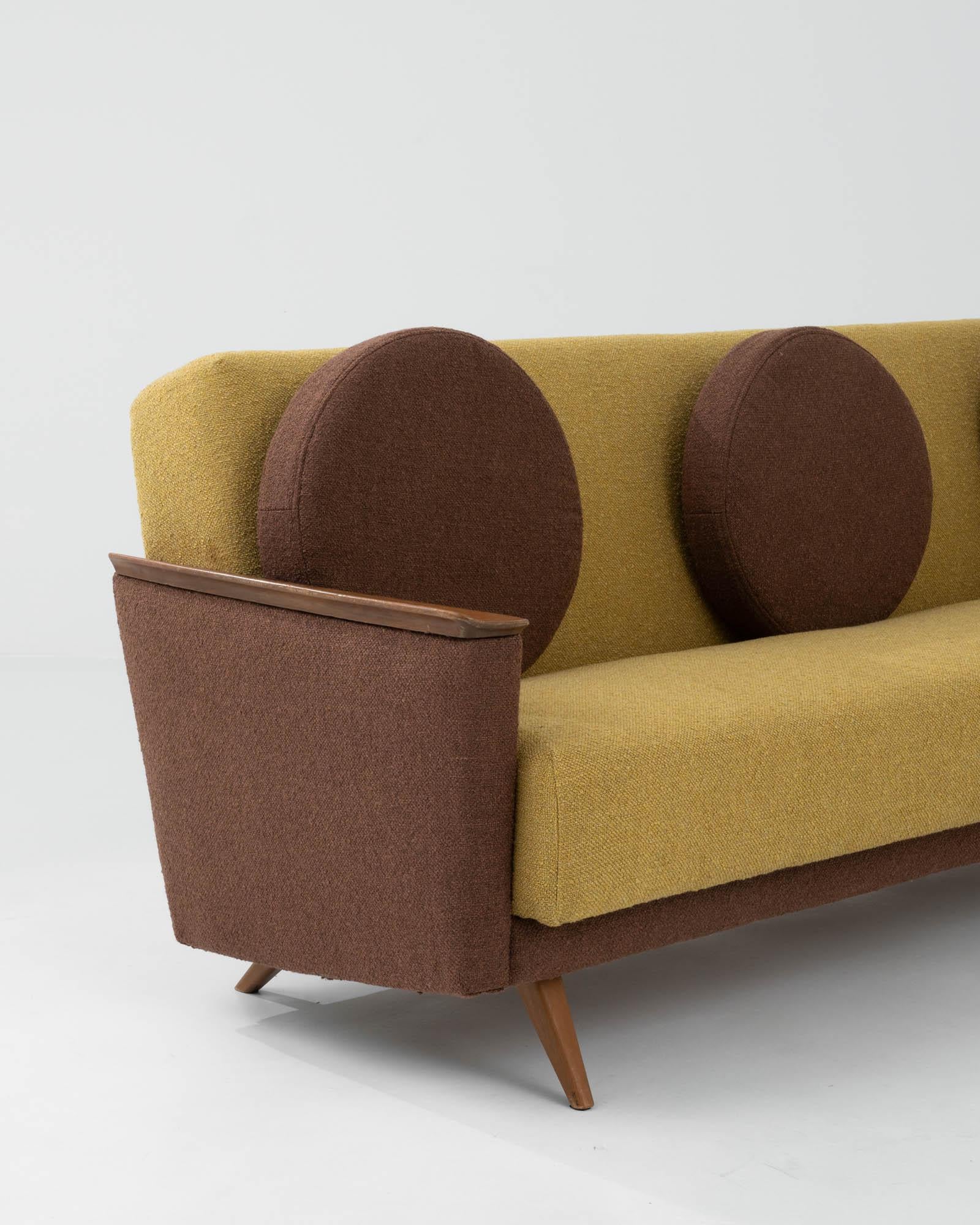 20th Century Scandinavian Upholstered Sofa For Sale 7