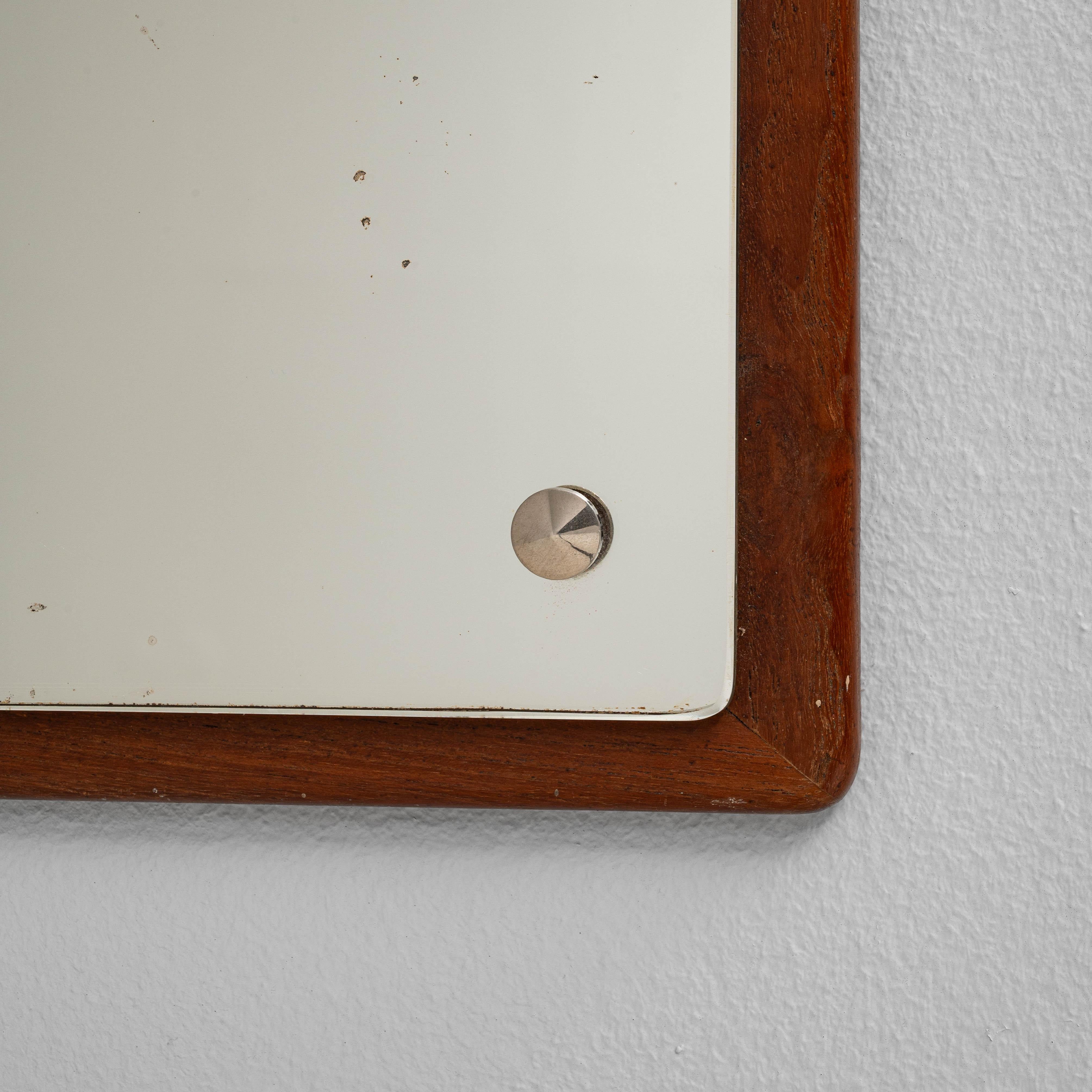 Miroir scandinave en bois du 20e siècle en vente 1