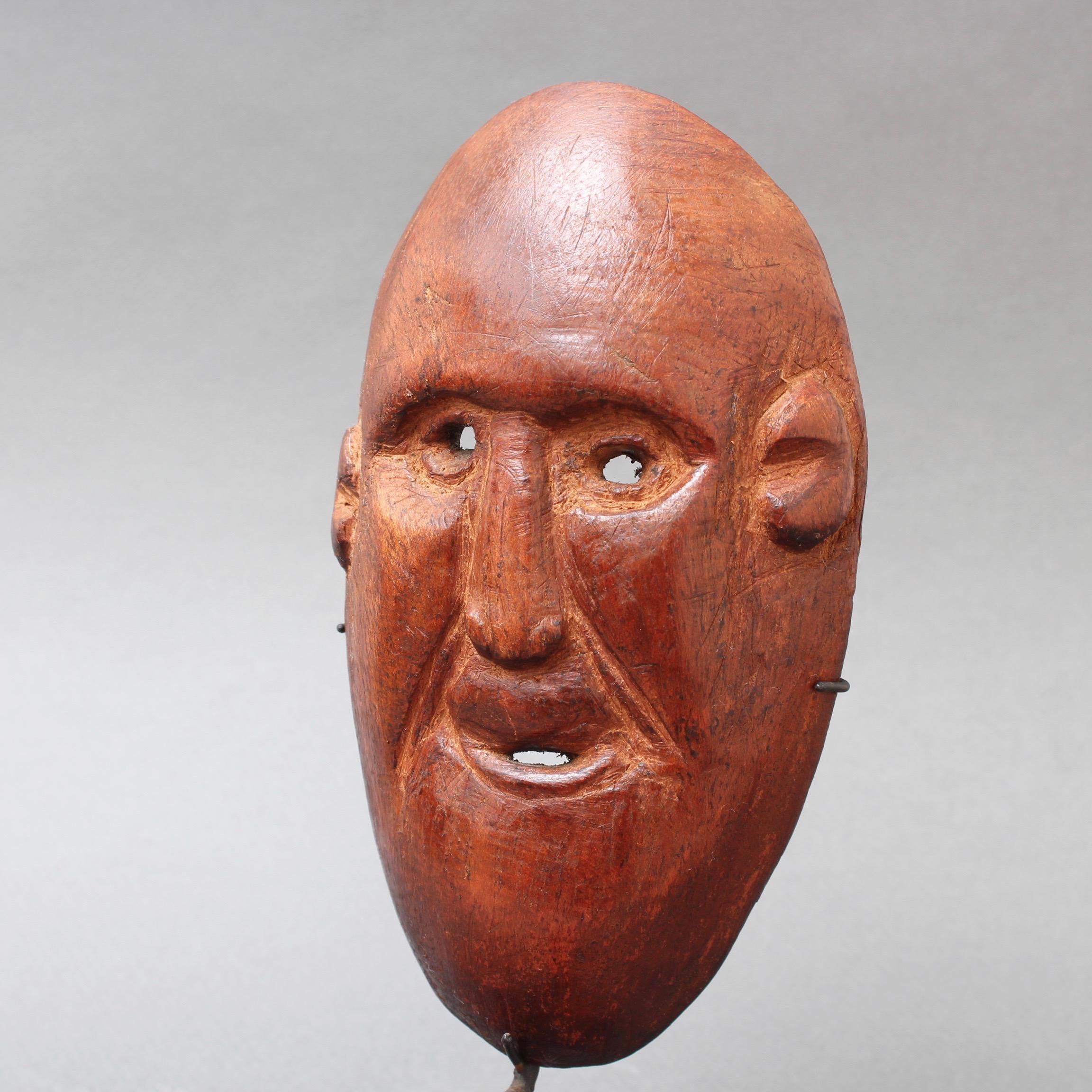 20th Century Sculpted Wooden Traditional Mask from Timor Island, Indonesia For Sale 4