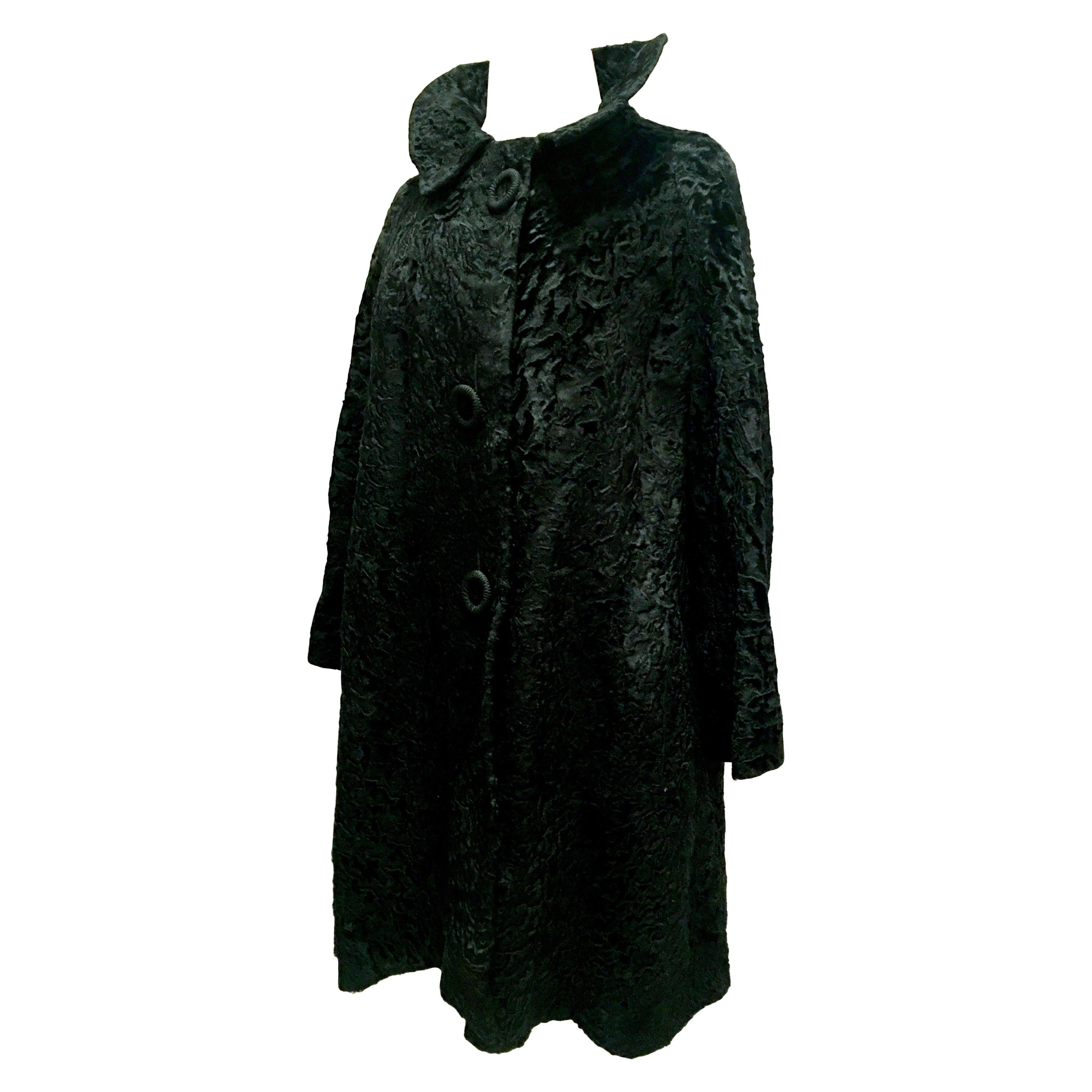 20th Century Sculptural Persian Jet Black Lamb Fur Swing Car Coat For Sale