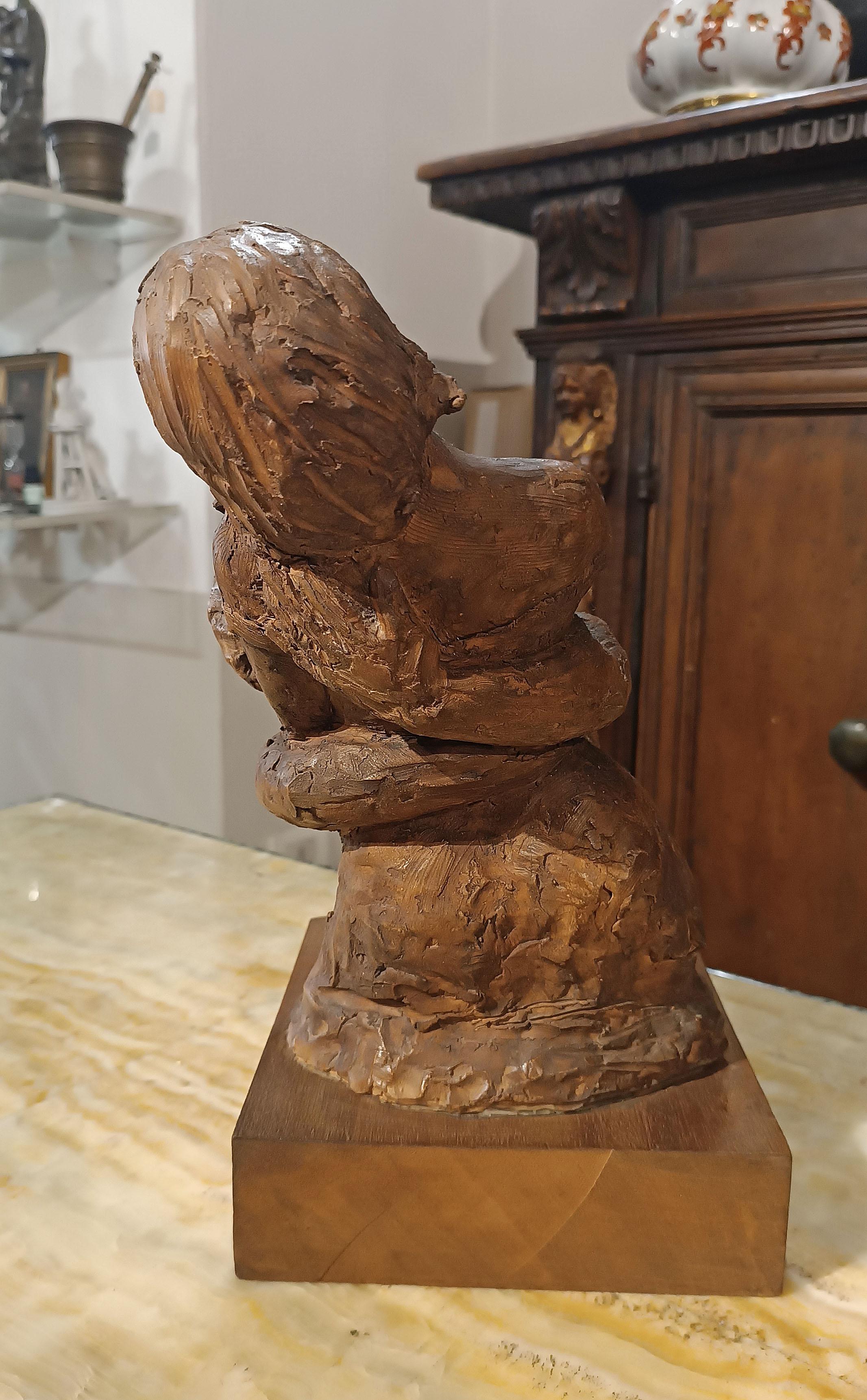 Italian 20th CENTURY SCULPTURE “LOVE'S EMBRACE” in vendita