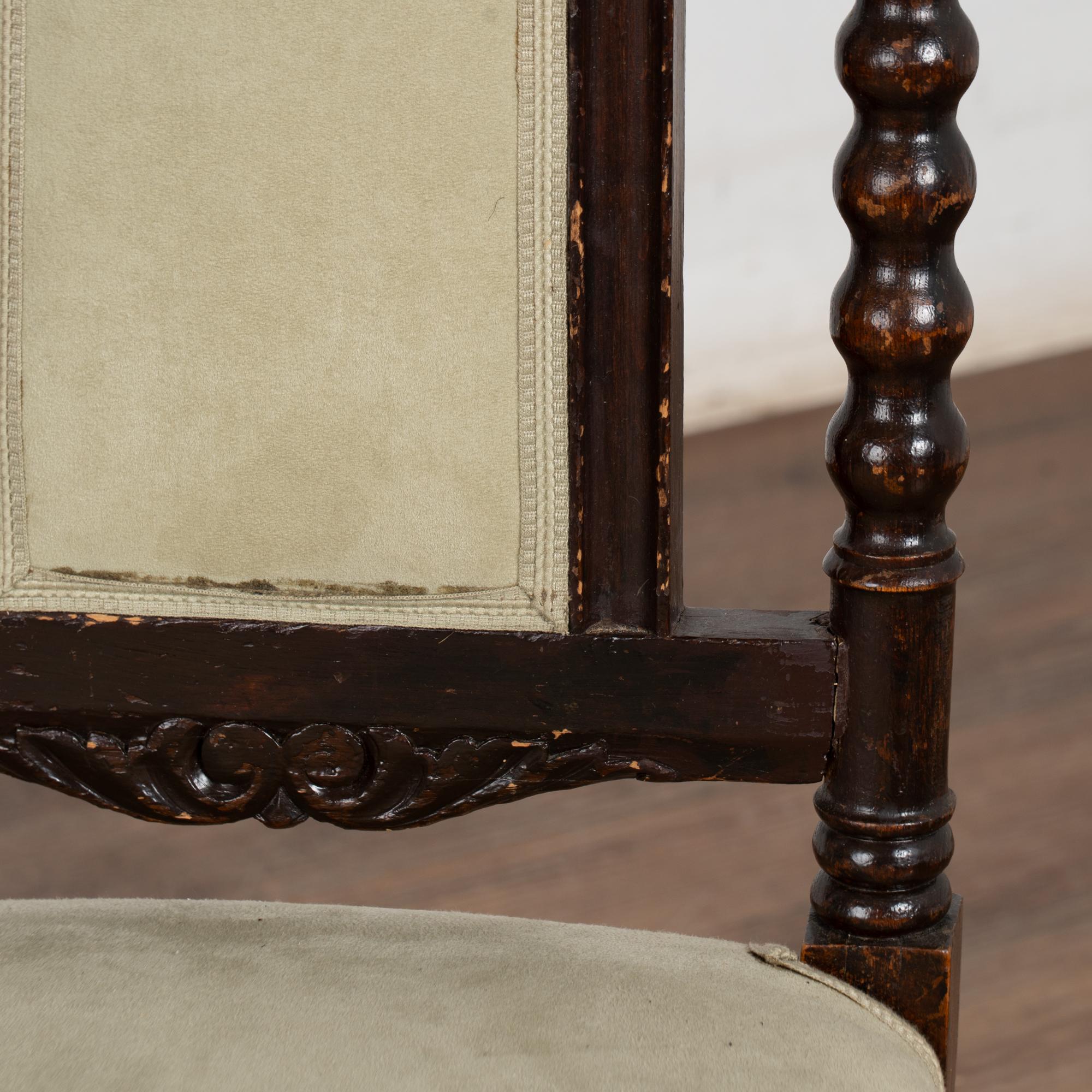 Set di 12 sedie da pranzo gotiche in Oak del XX secolo, Svezia In condizioni discrete in vendita a Round Top, TX