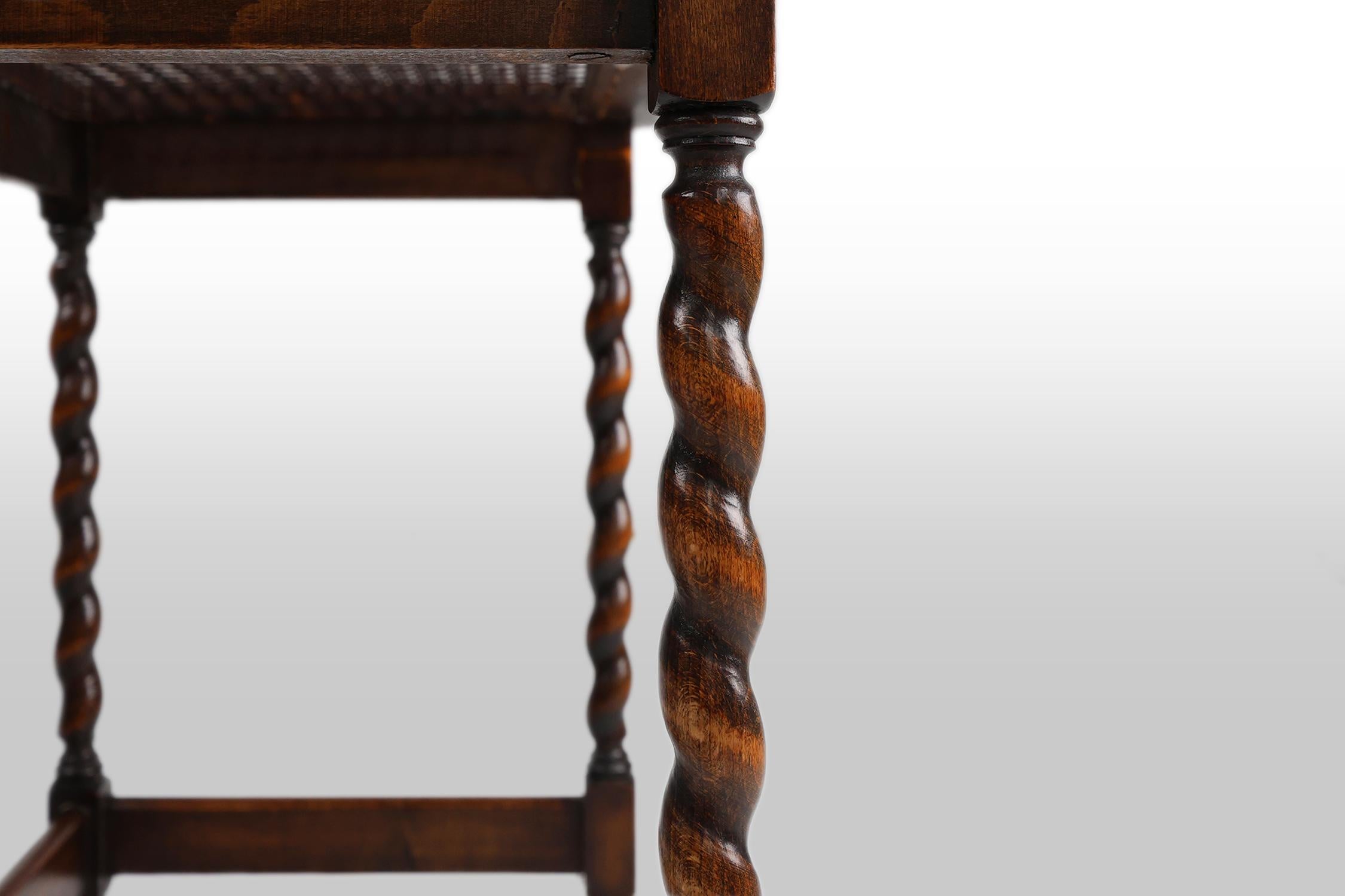 Mid-20th Century 20th Century set of 3 oak and rattan nesting tables For Sale