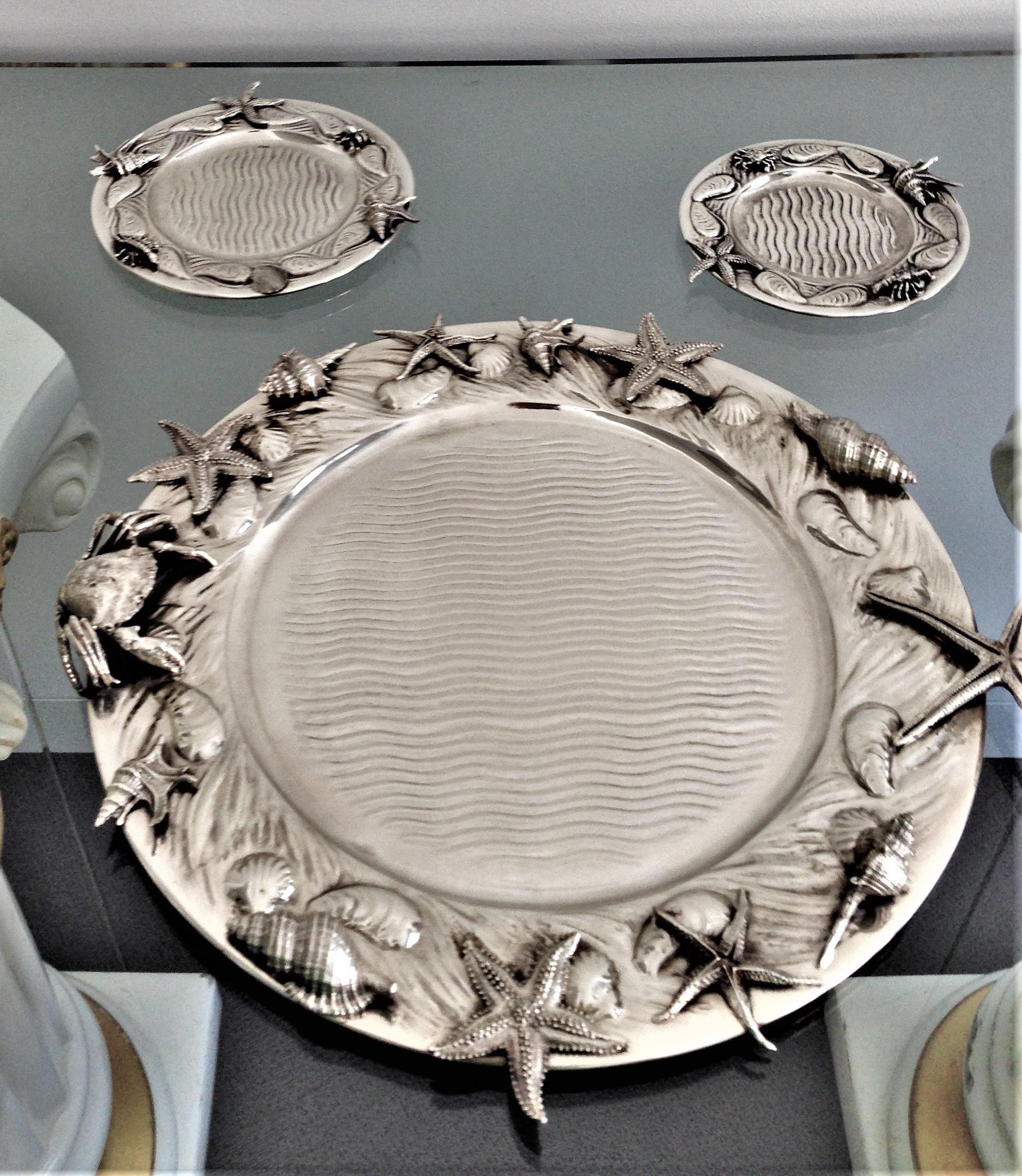 20th Century Set of 36 Engraved Sterling Silver Marine Plates Italy, 1960s In Good Condition For Sale In Florence, IT