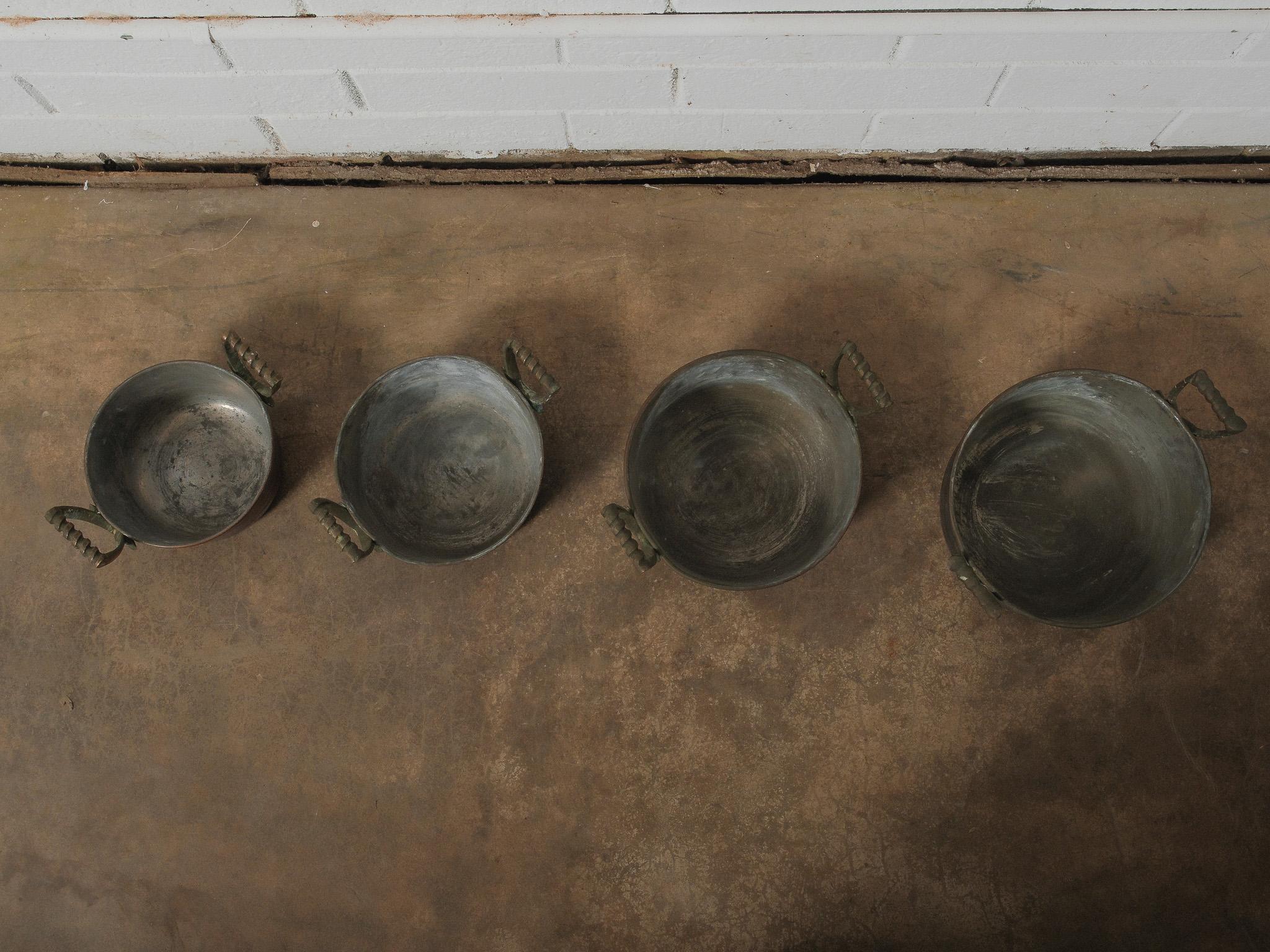 20th Century Set of 4 Copper Pots siglo XX en venta