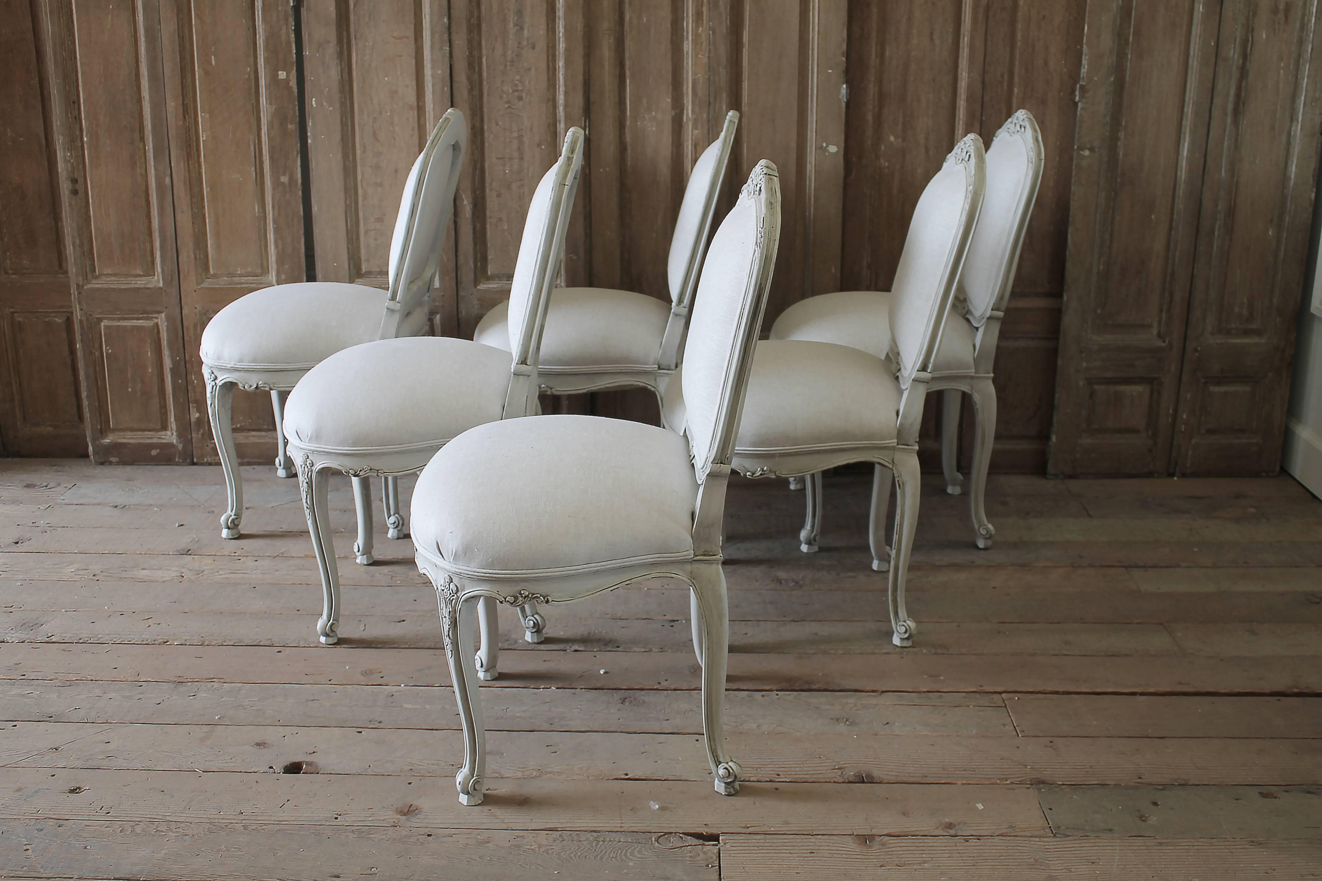 20th Century Set of Six Carved French Dining Chairs Upholstered in Belgian Linen 3