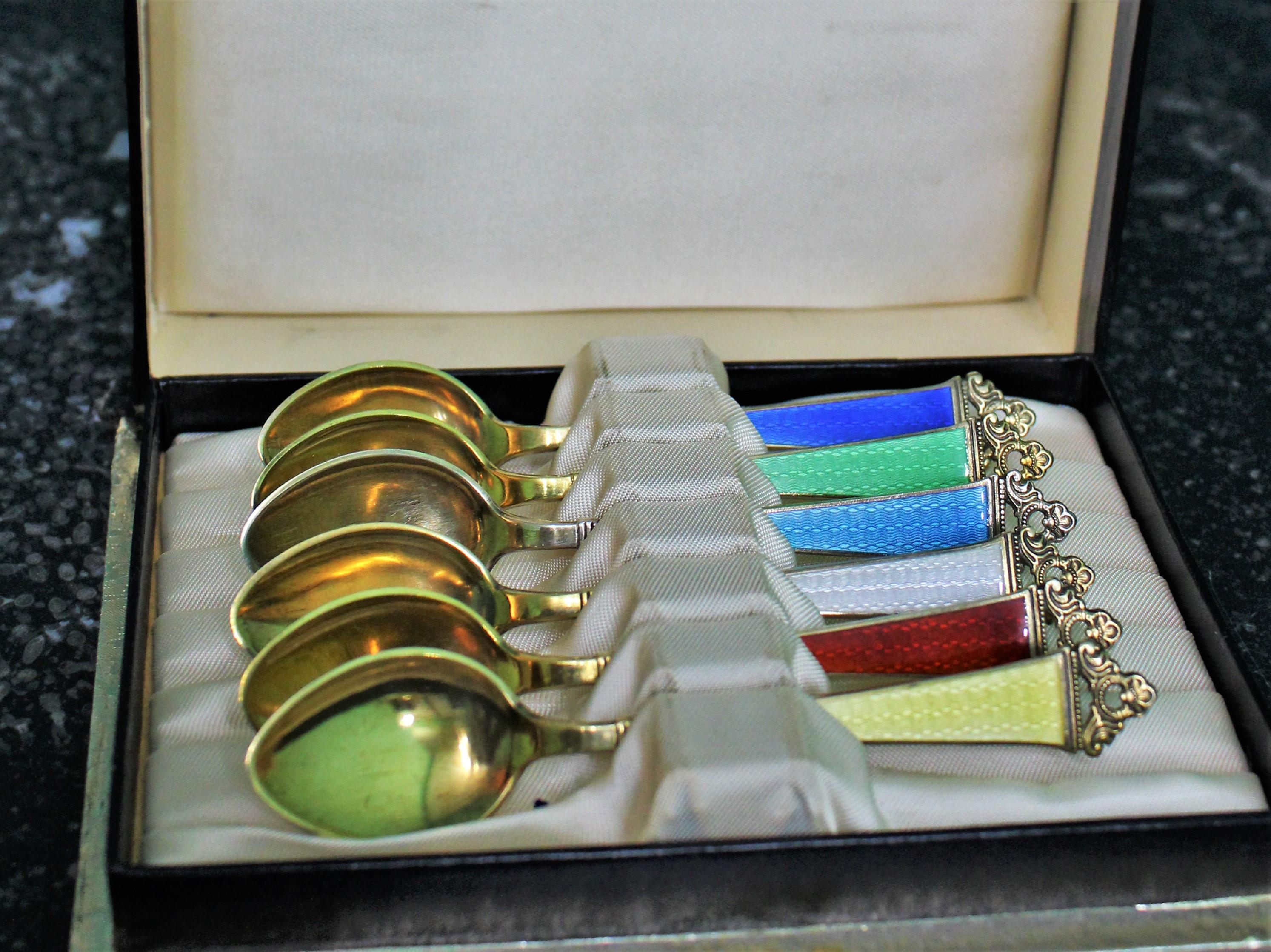 20th Century Set of 6 Sterling Silver Enameled Coffee Spoons Norway, 1960s In Good Condition For Sale In Florence, IT