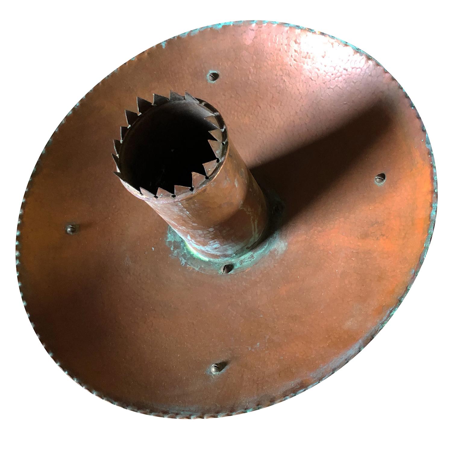 Siglo XX Francés, Conjunto de Cuatro Apliques de Pared de Cobre Art Decó, Lámparas de Metal en venta 2