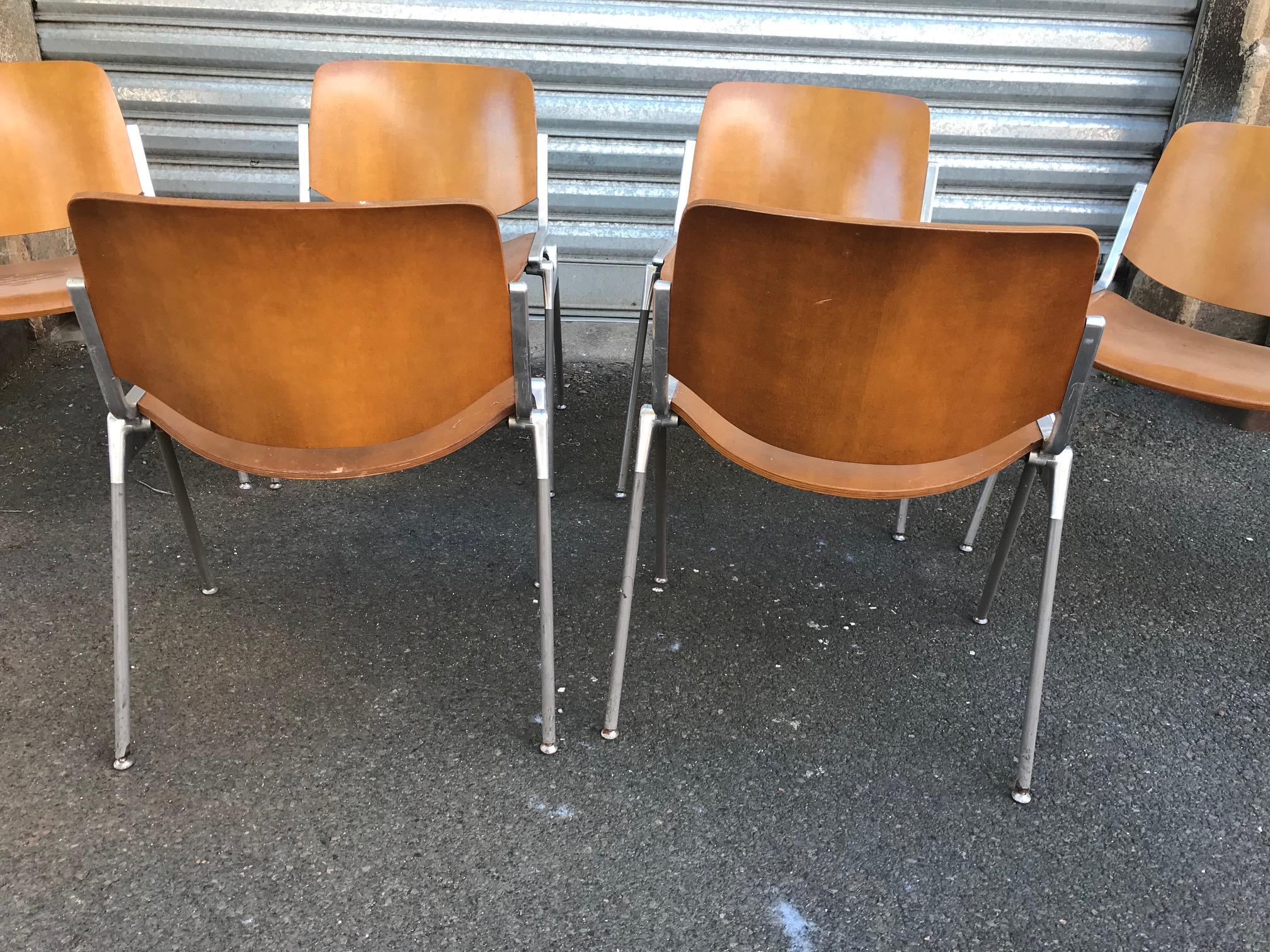 20th Century Set of Six Vintage Wooden Giancarlo Piretti Chairs, 1960s 2