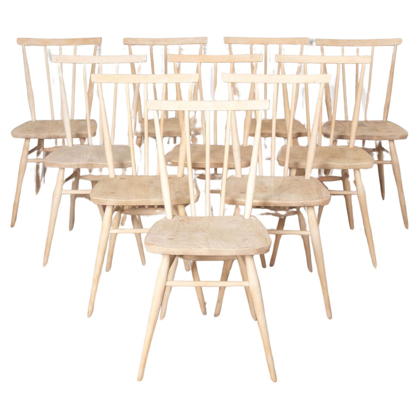 20e siècle Ensemble de dix chaises de salle à manger Ercol