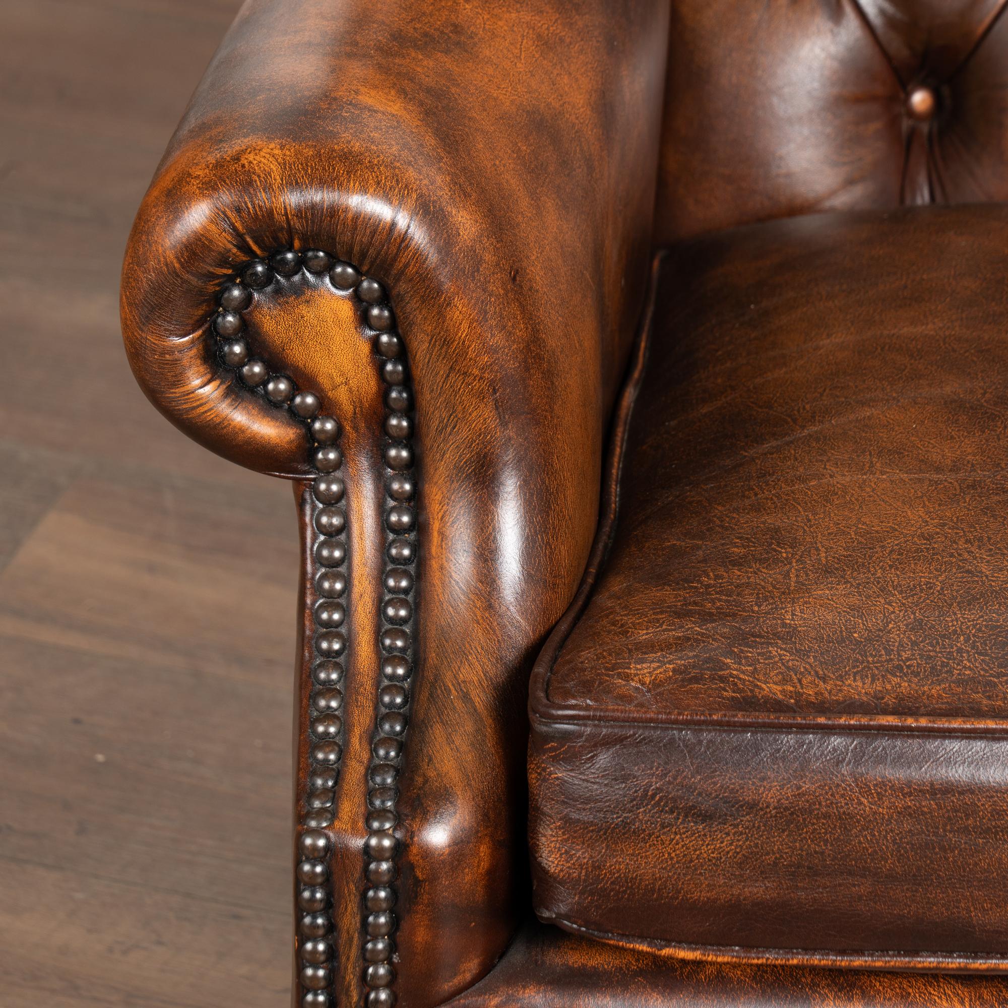 20th Century Set of Vintage Leather Chesterfield Loveseat, Wingback & Club Chair For Sale 5