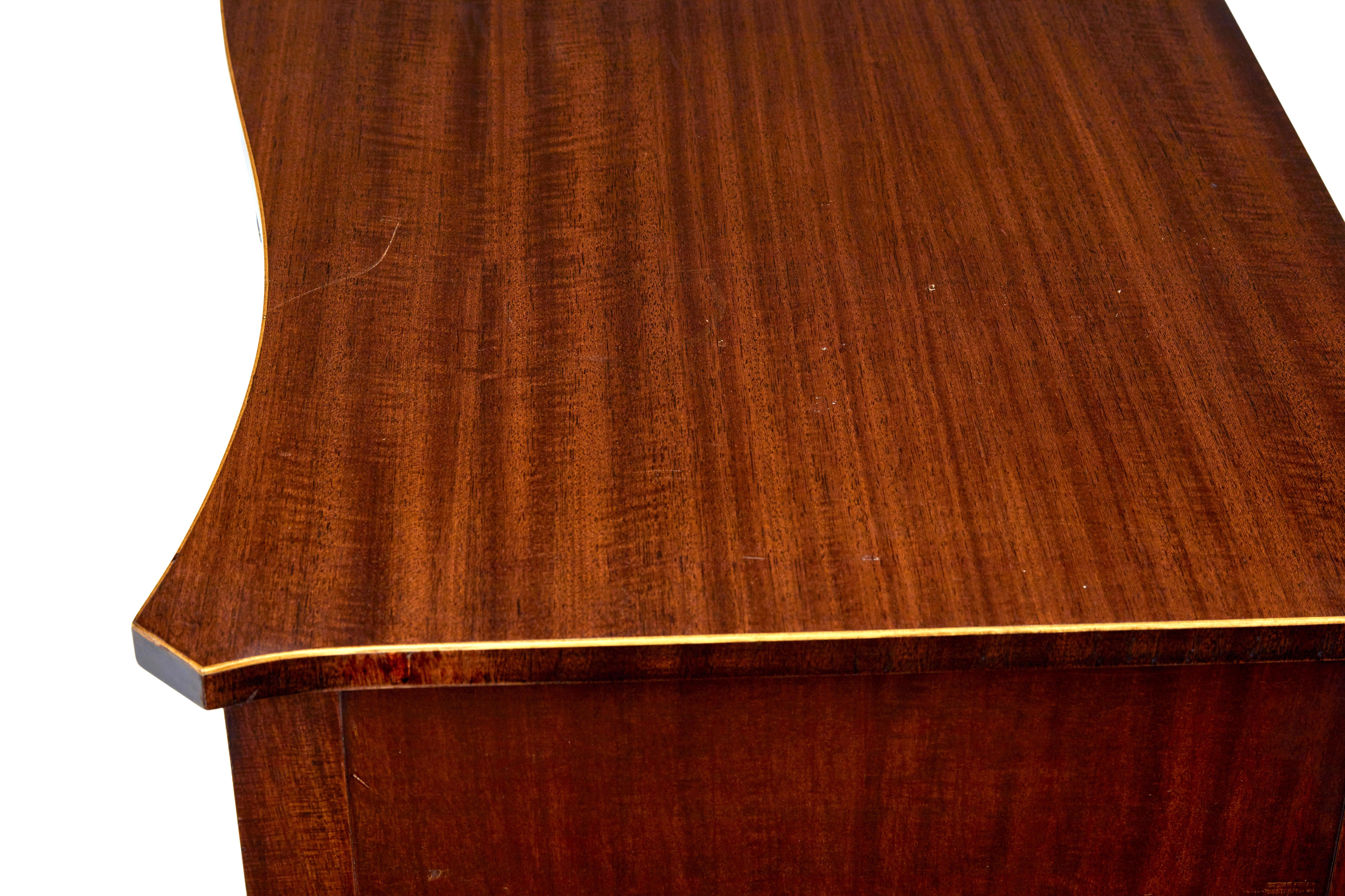 20th century Sheraton influenced mahogany sideboard For Sale 2