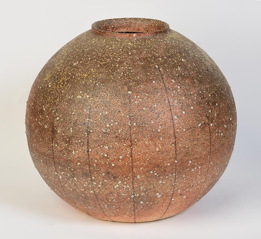 20th Century, Showa, Japanese Ceramic Globular Vase 6