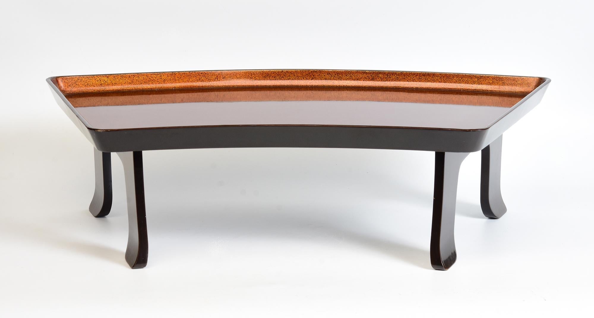 20° secolo, Showa, Vassoio giapponese in legno laccato in vendita 6