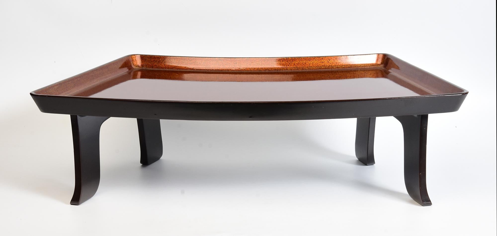 20° secolo, Showa, Vassoio giapponese in legno laccato in vendita 3