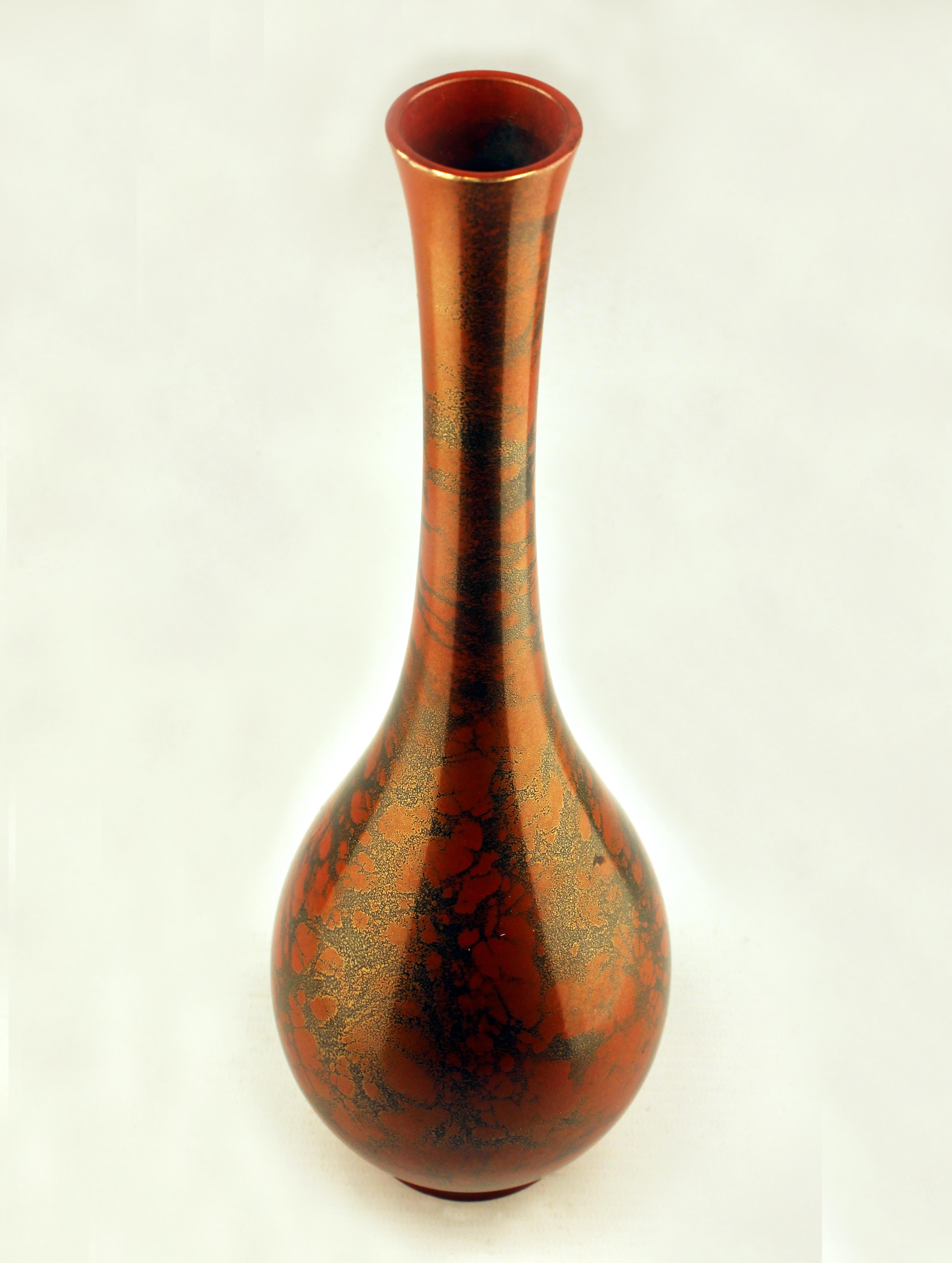 Cast 20th Century/Shōwa Period Murashido Patinated and Polished Bronze Japanese Vase For Sale