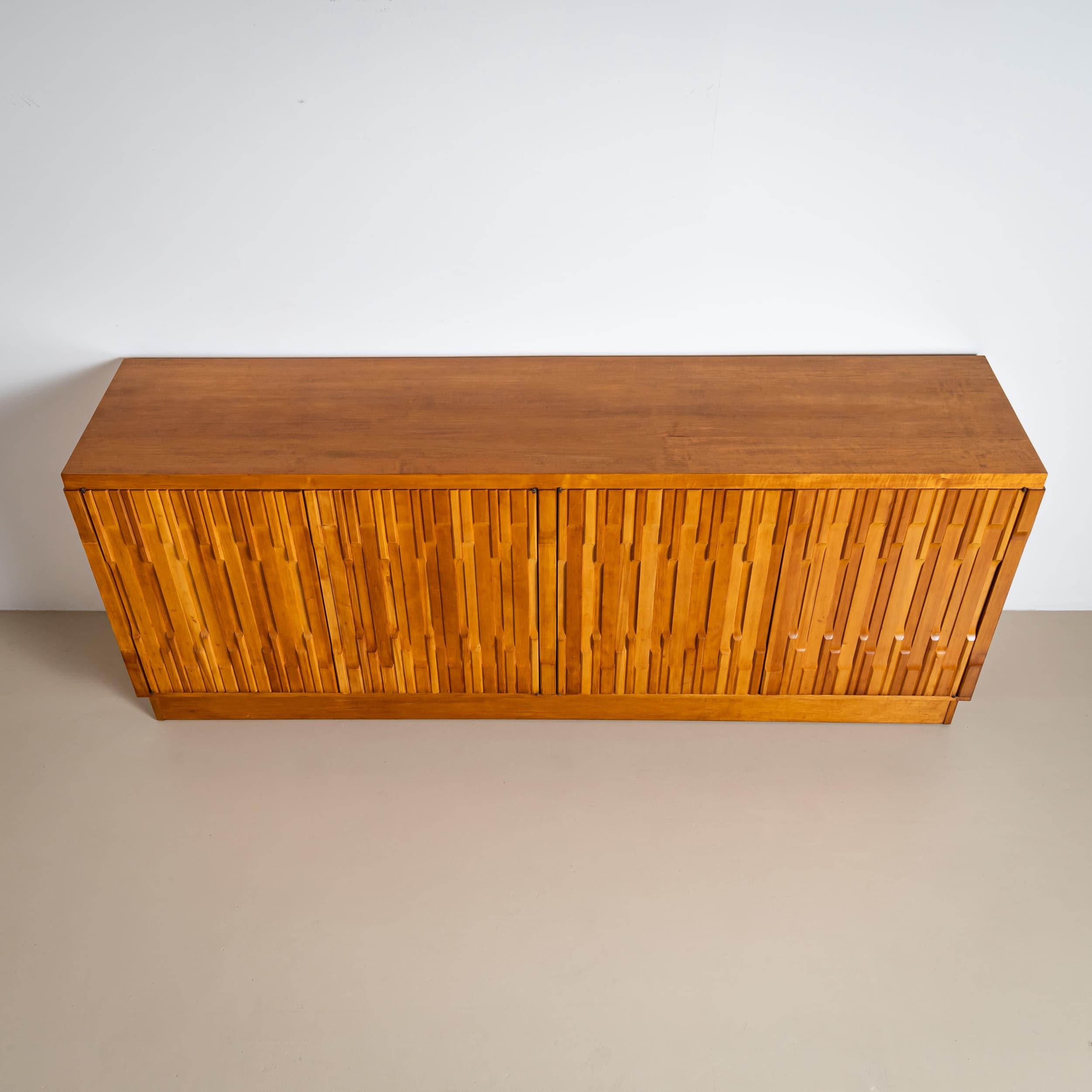 20th Century Sideboard in the style of Luciano Frigerio, Italy 1970s For Sale 1
