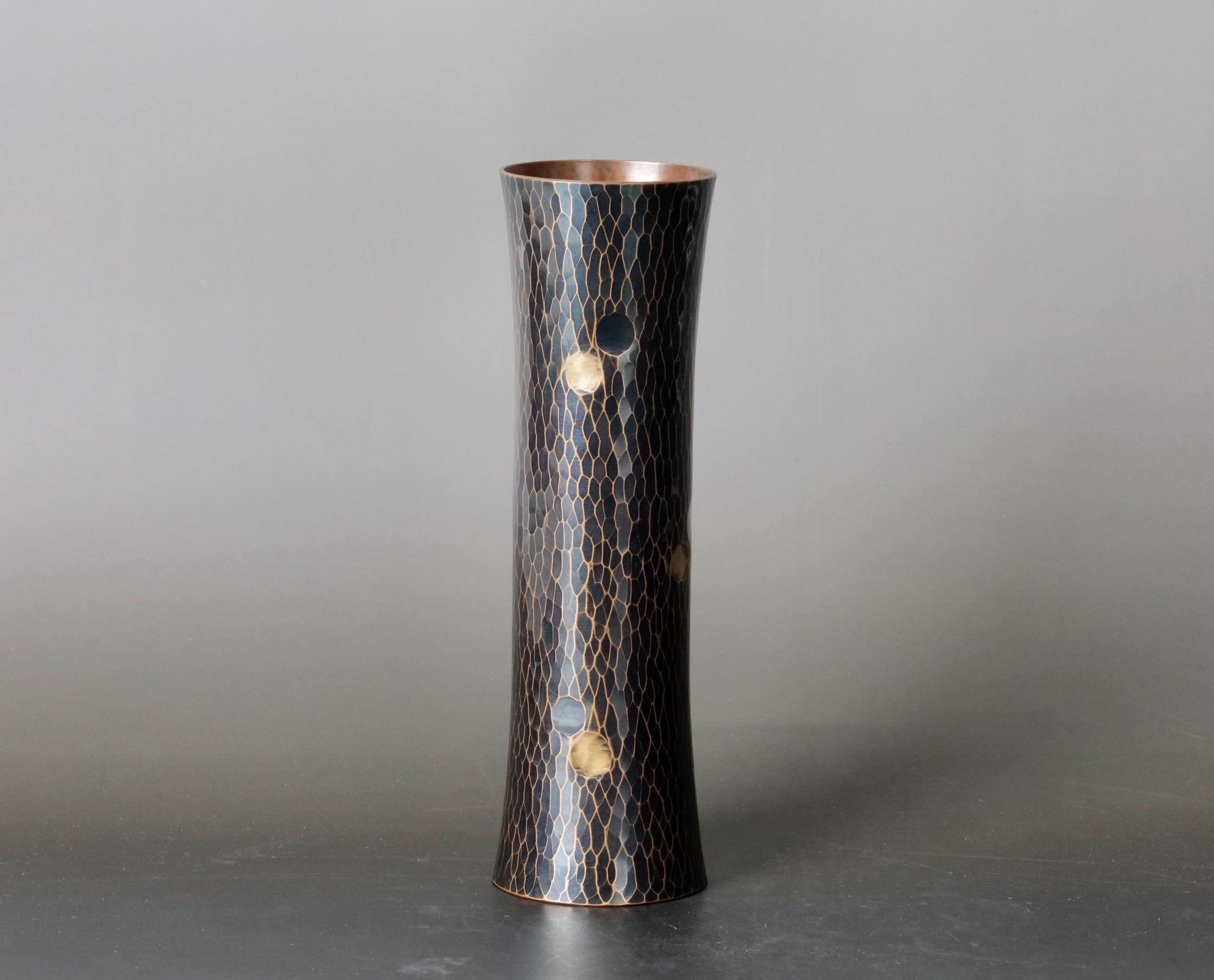 Mid-20th Century 20th Century Signed by Kyuhoudou Hand-Hammered Copper Vase from Japan For Sale