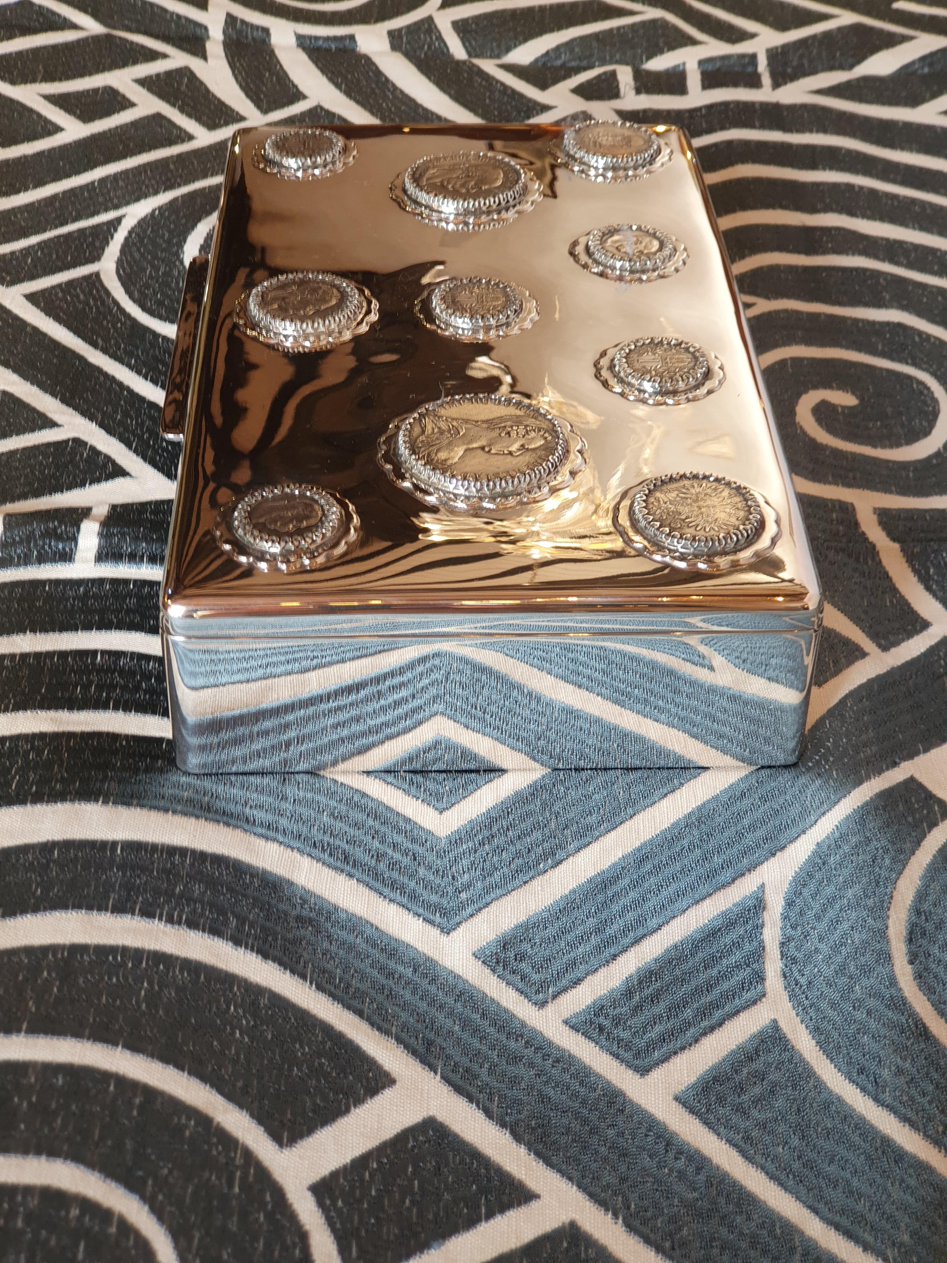 Caja de plata del siglo XX, Hungría, hacia 1980 en Excelente estado para la venta en Cagliari, IT
