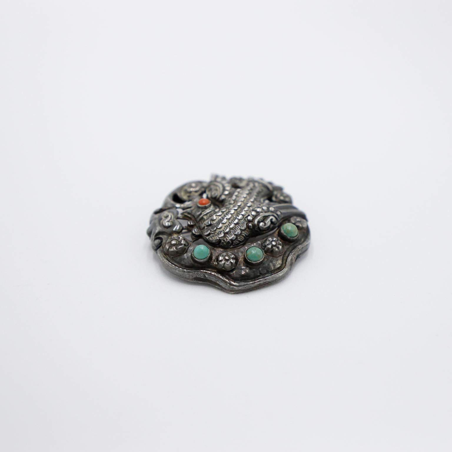 Circa 1950. We offer this silver brooch adorned with turquoise and amethyst. Designed by Matilde Poulat Signed on back MATL.
The MATL silver workshop, founded in 1934, has a historical tradition steeped in the artistic culture of Mexico; each of its