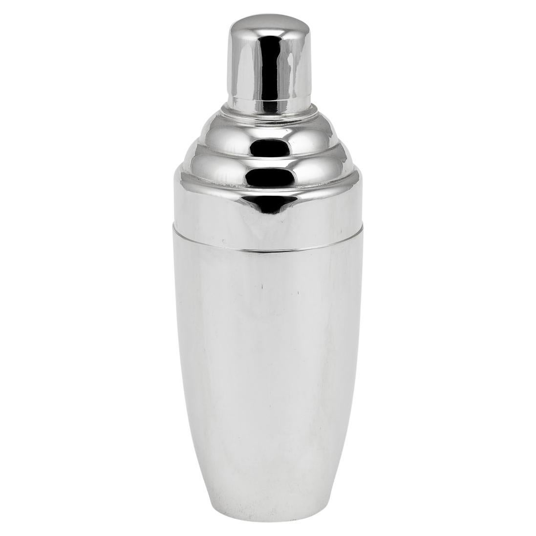 20th Century Silver Plated Art Deco Cocktail Shaker, England c.1950 For Sale