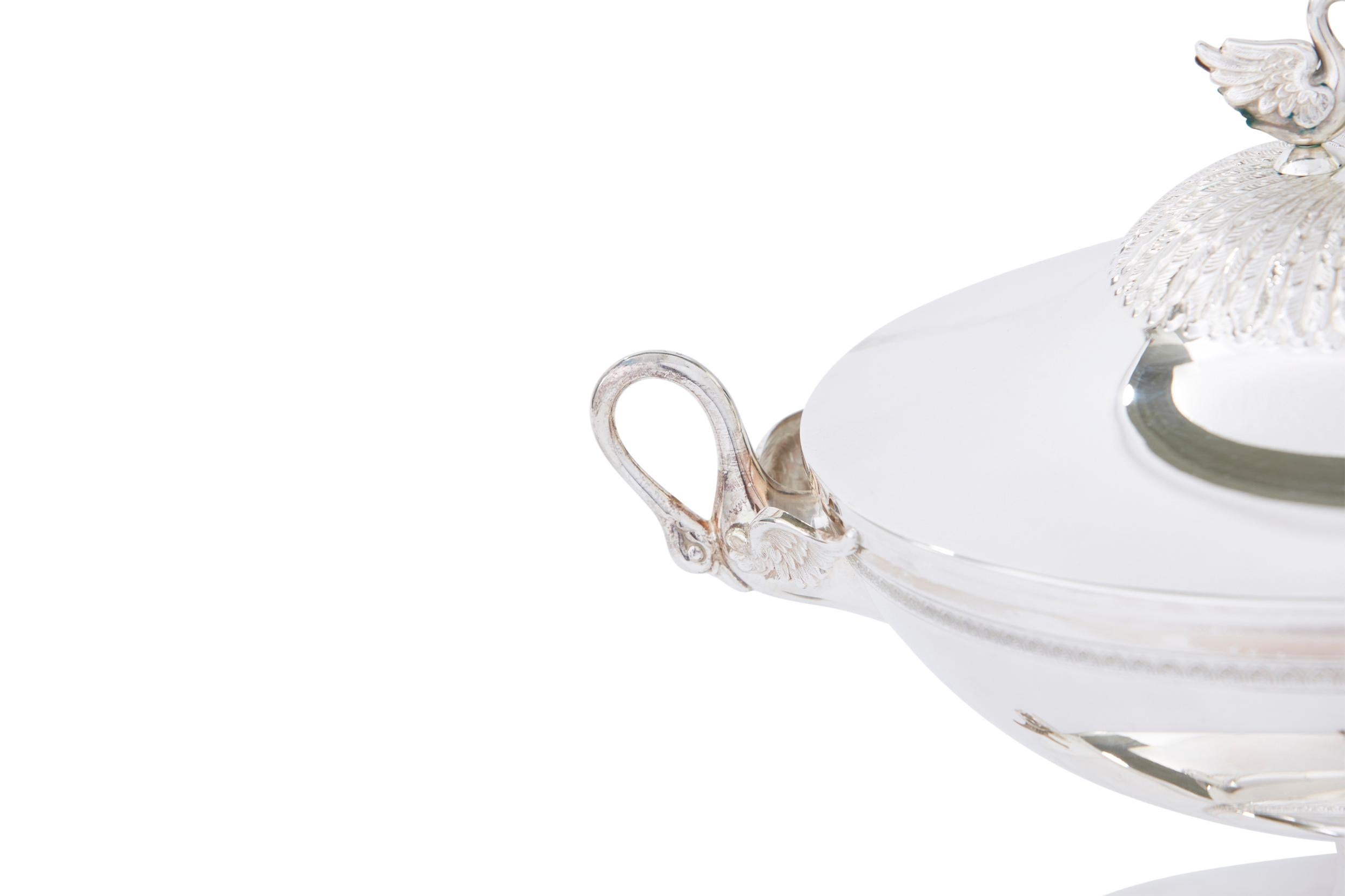 20th Century Silver Plated Covered Tureen For Sale 3