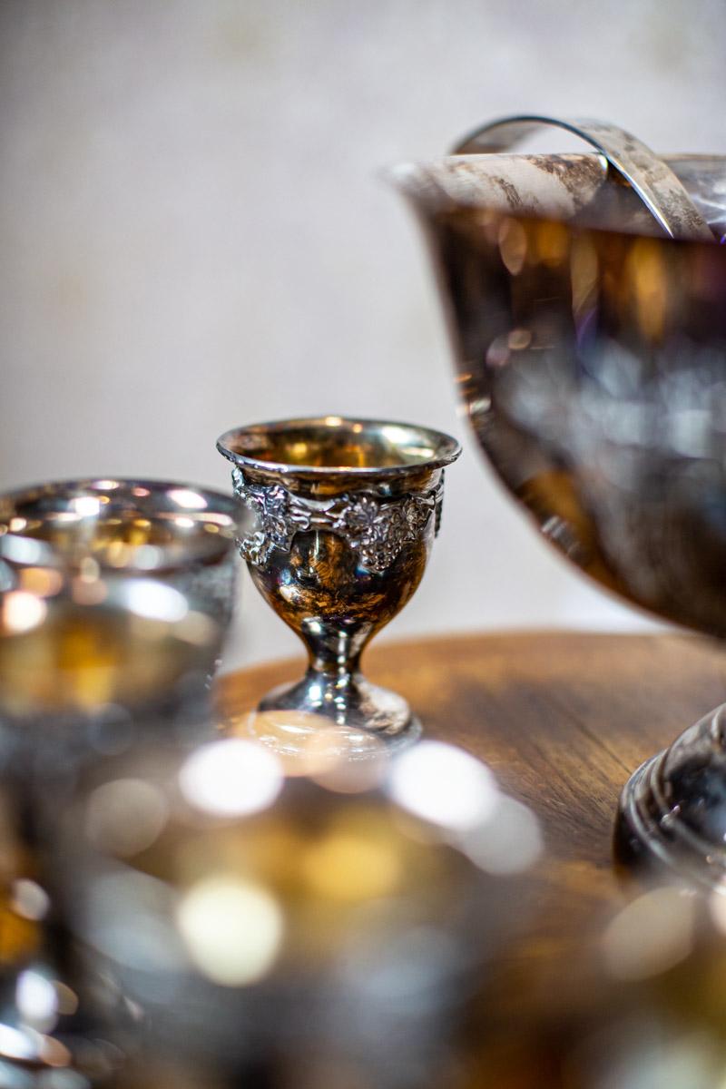 European 20th-Century Silver-Plated Punch Bowl and Cups For Sale