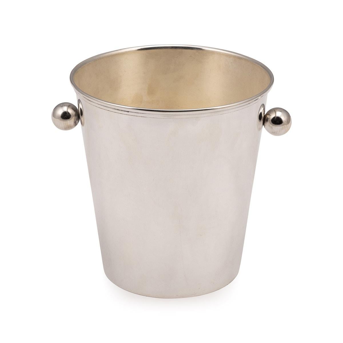 British 20th Century Silver Plated Wine Cooler By Mappin & Webb, England, c.1940s For Sale