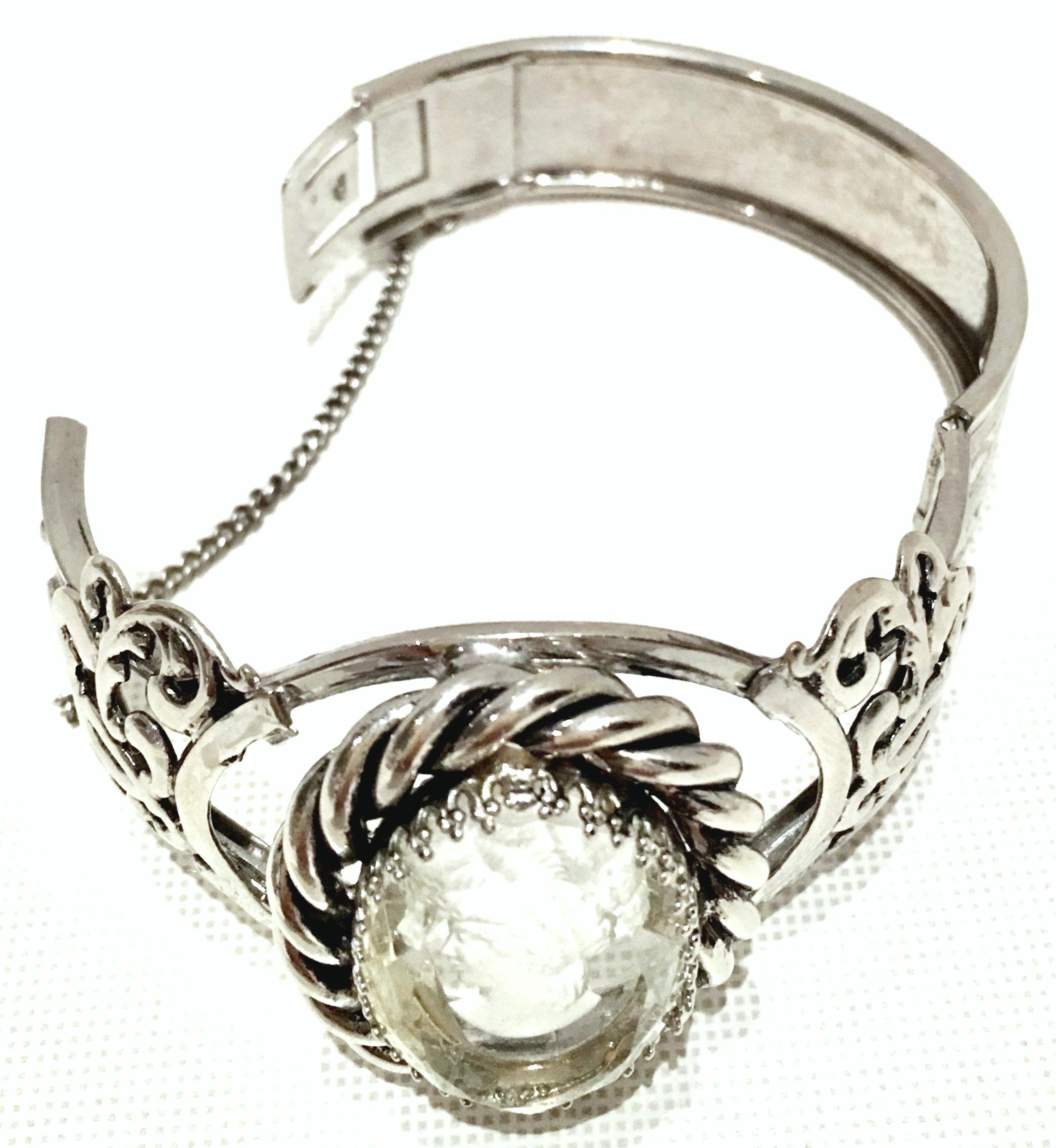 20th Century Silver & Reverse Carved Glass Cameo Bracelet For Sale 1